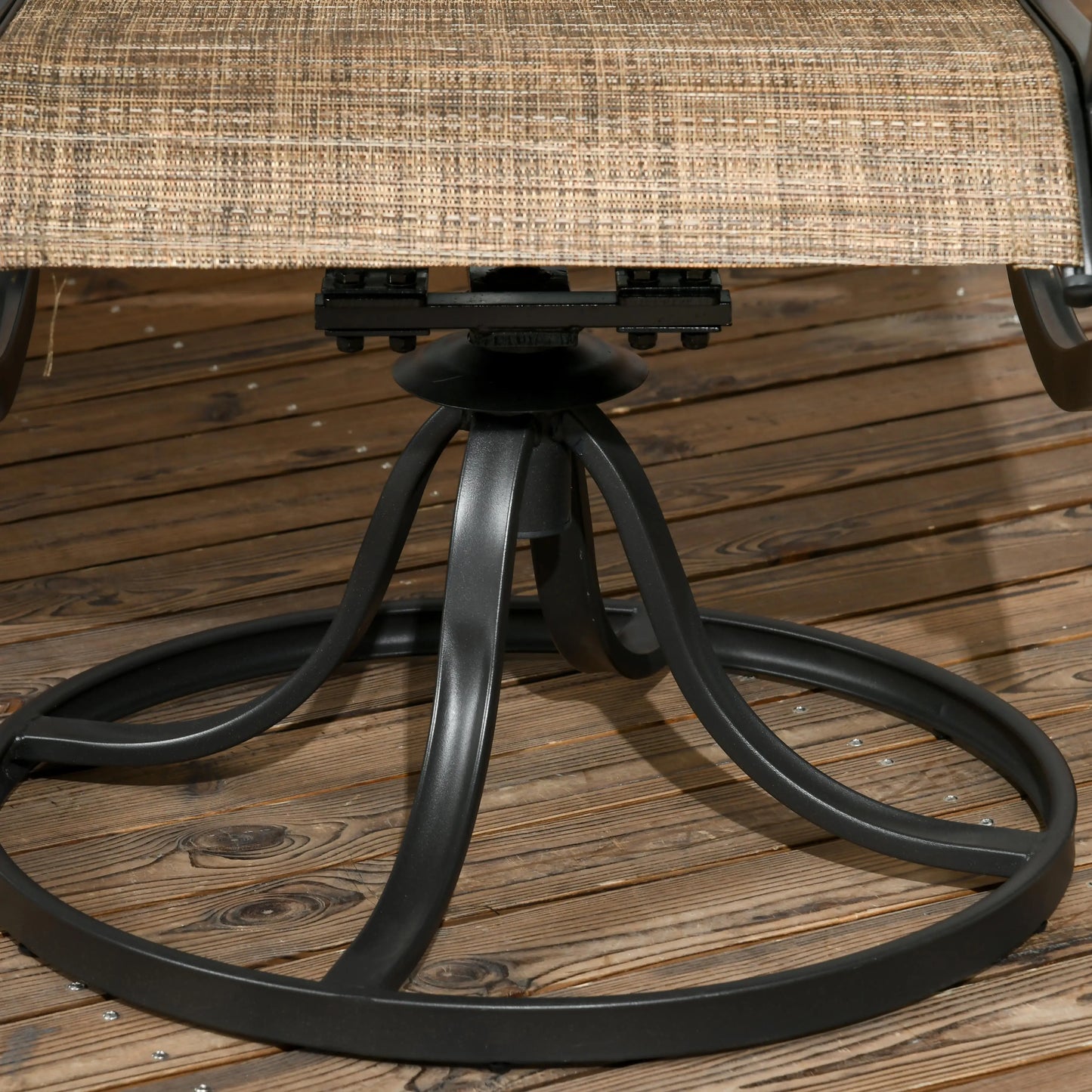 2-Piece Swivel Patio Dining Chairs, 360° Rocking, Brown Patio Chairs at Gallery Canada