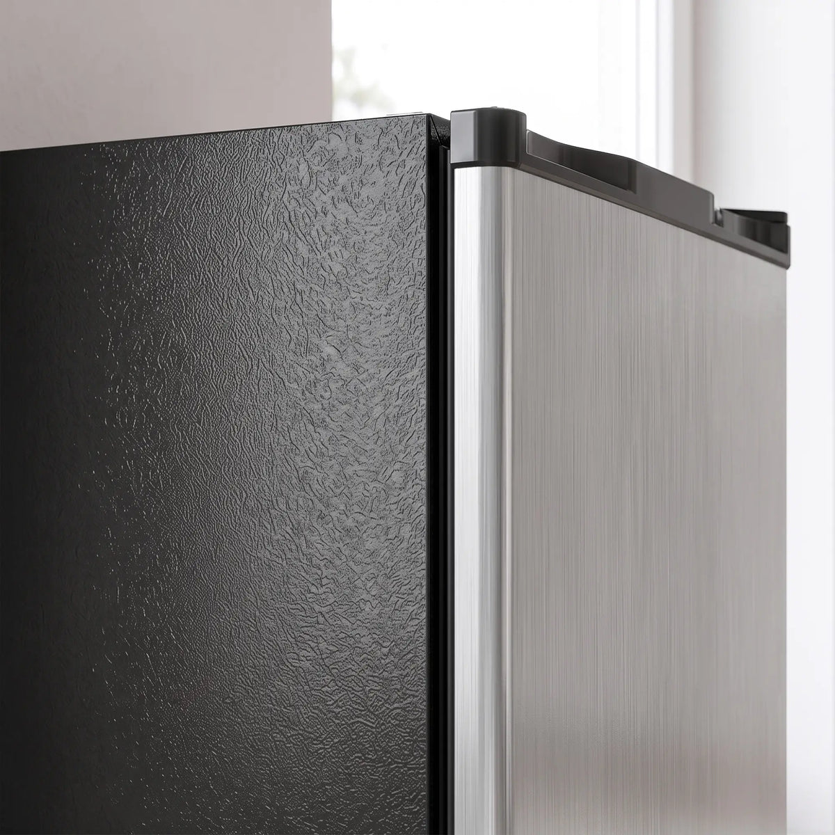 3.2 Cu Ft Mini Fridge, Single Door Compact Refrigerator, Silver