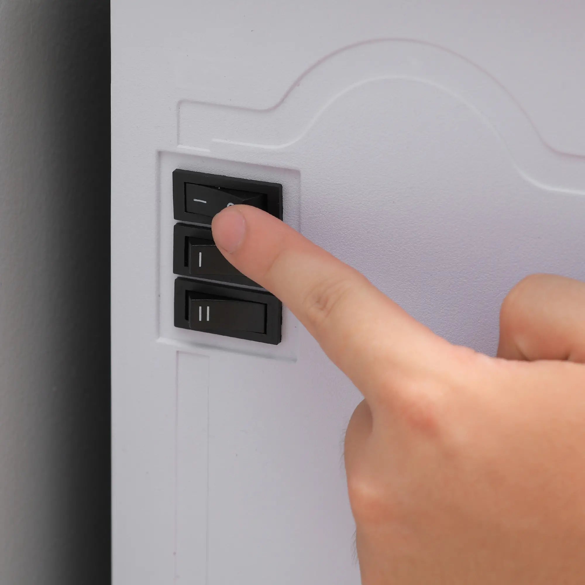 Electric Fireplace Heater, Freestanding Stove, Realistic Flame, Overheat Protection, 750W/1500W, White Electric Fireplaces at Gallery Canada