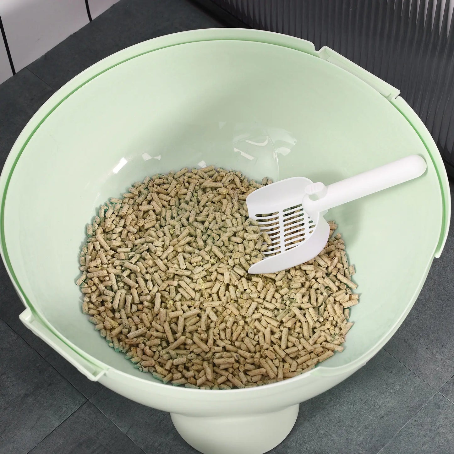 Enclosed Cat Litter Box, Large with Lid, Scoop, Leaking Sand Pedal, Light Green Cat Litter Box Enclosures at Gallery Canada