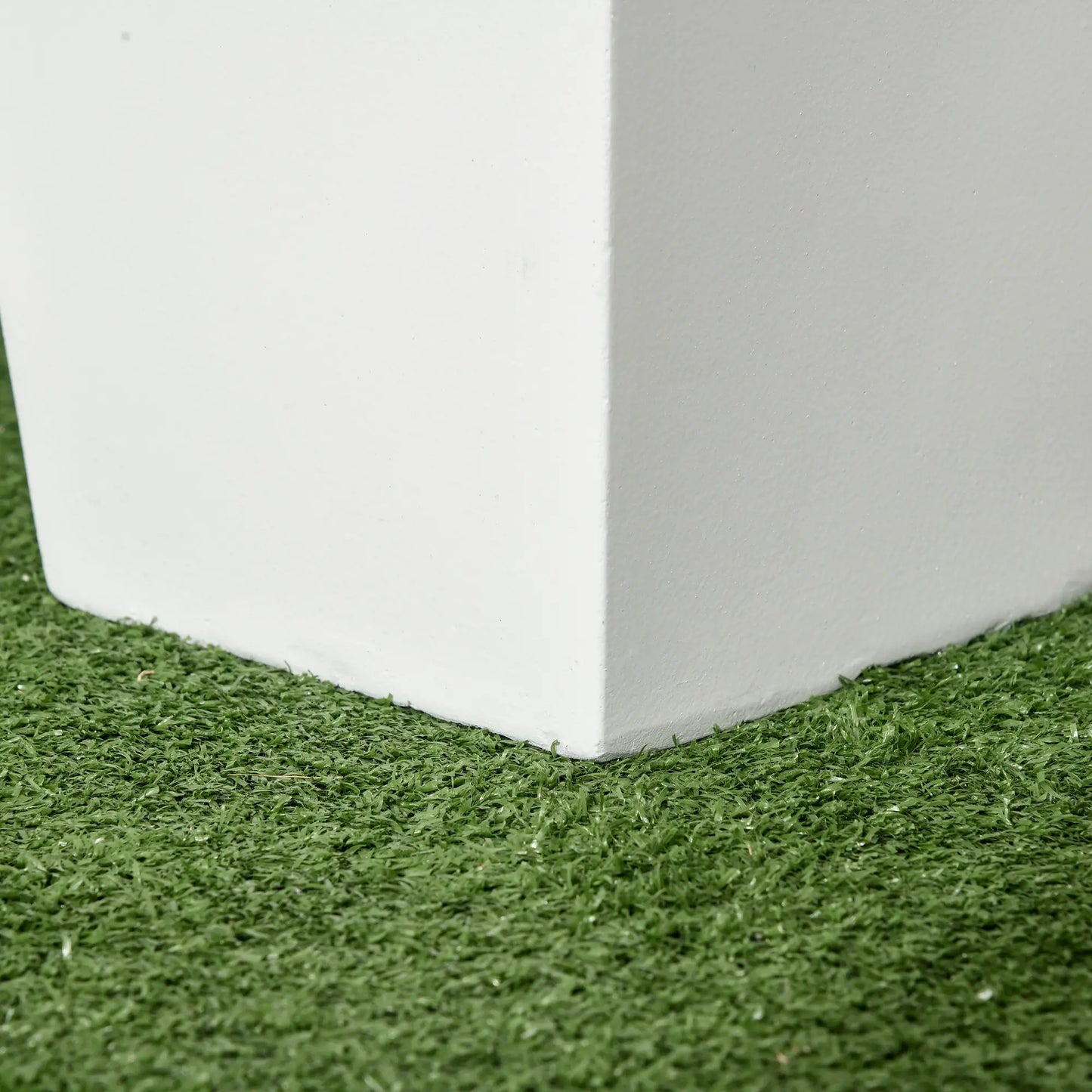 Set of 2 Tall Planters, 22" / 18", Outdoor Flower Pots, White Garden Accessories at Gallery Canada