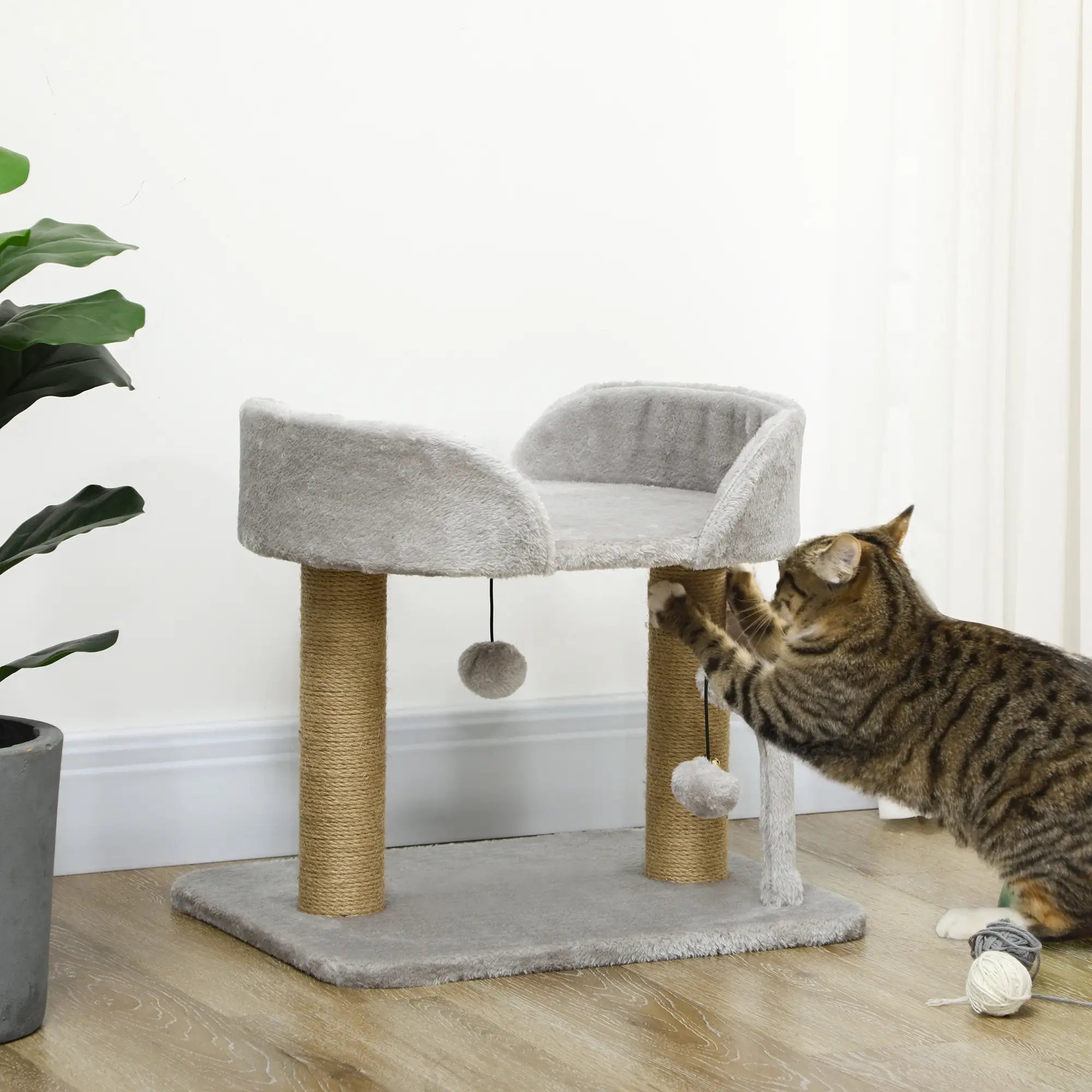 Small Cat Tree, Jute Scratching Posts, Top Perch, Light Grey Cat Trees at Gallery Canada