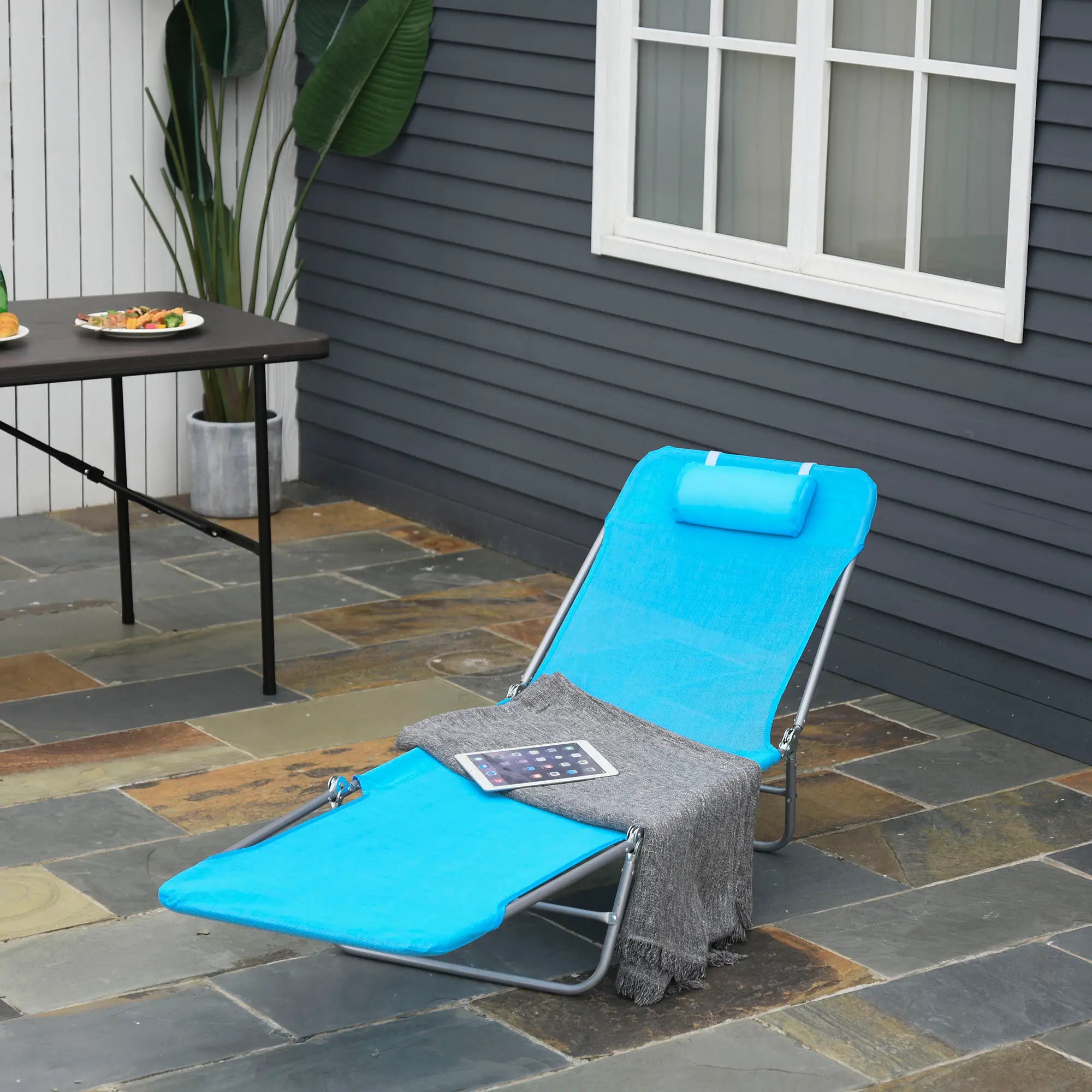 Portable Adjustable Reclining Lounge Chair, Folding Chaise, Blue Lounger Chairs at Gallery Canada
