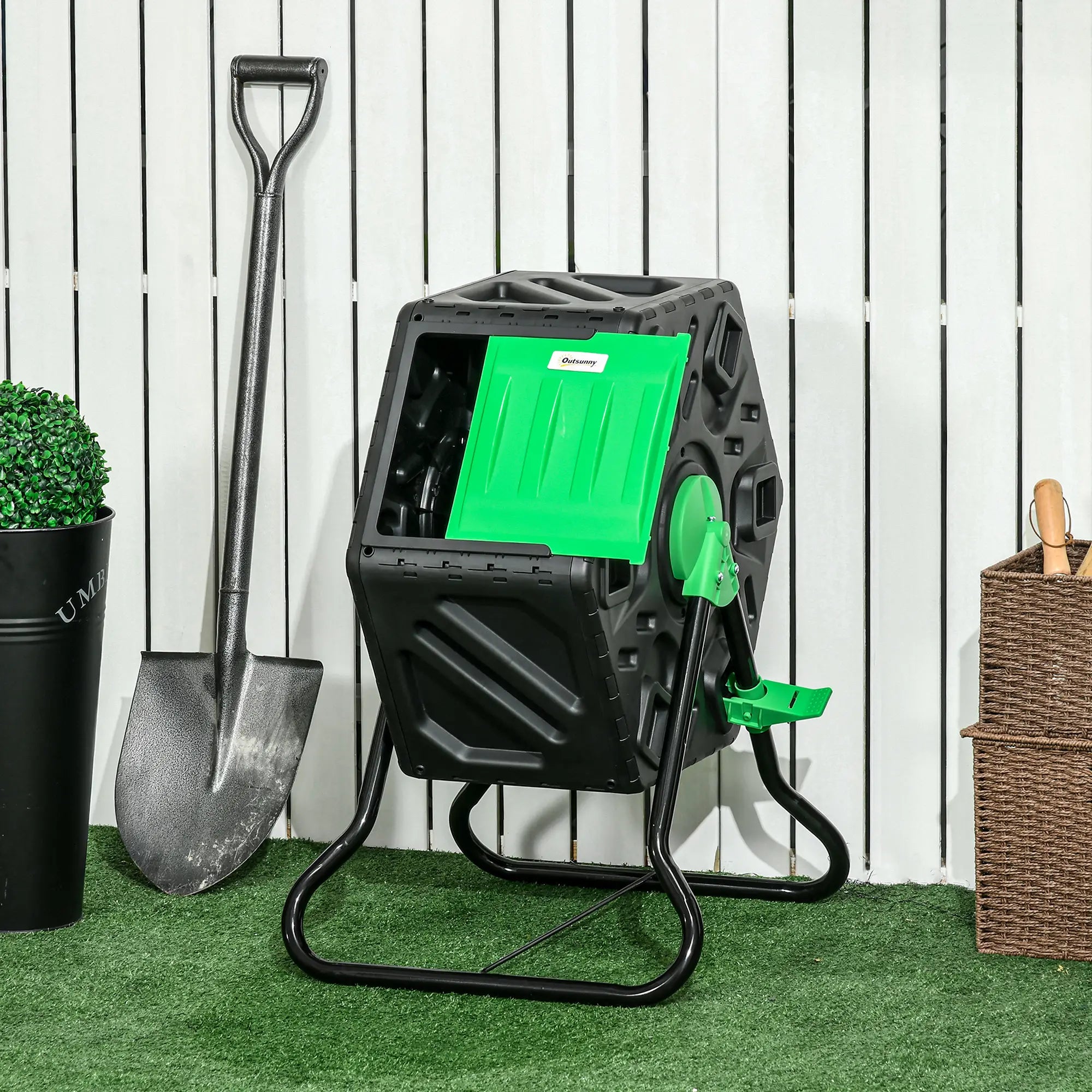 Rotating Composter, 17 Gallon, Steel Legs, 24 Vents Outdoor Compost Bin at Gallery Canada