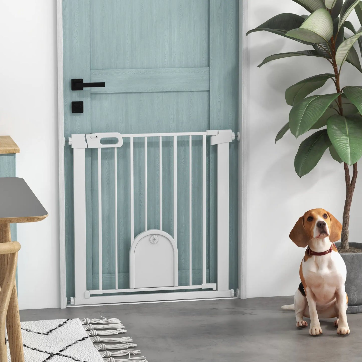 30"-32" Extra Wide Pet Gate, Small Door, 30"H, White Houses, Kennels & Pens at Gallery Canada