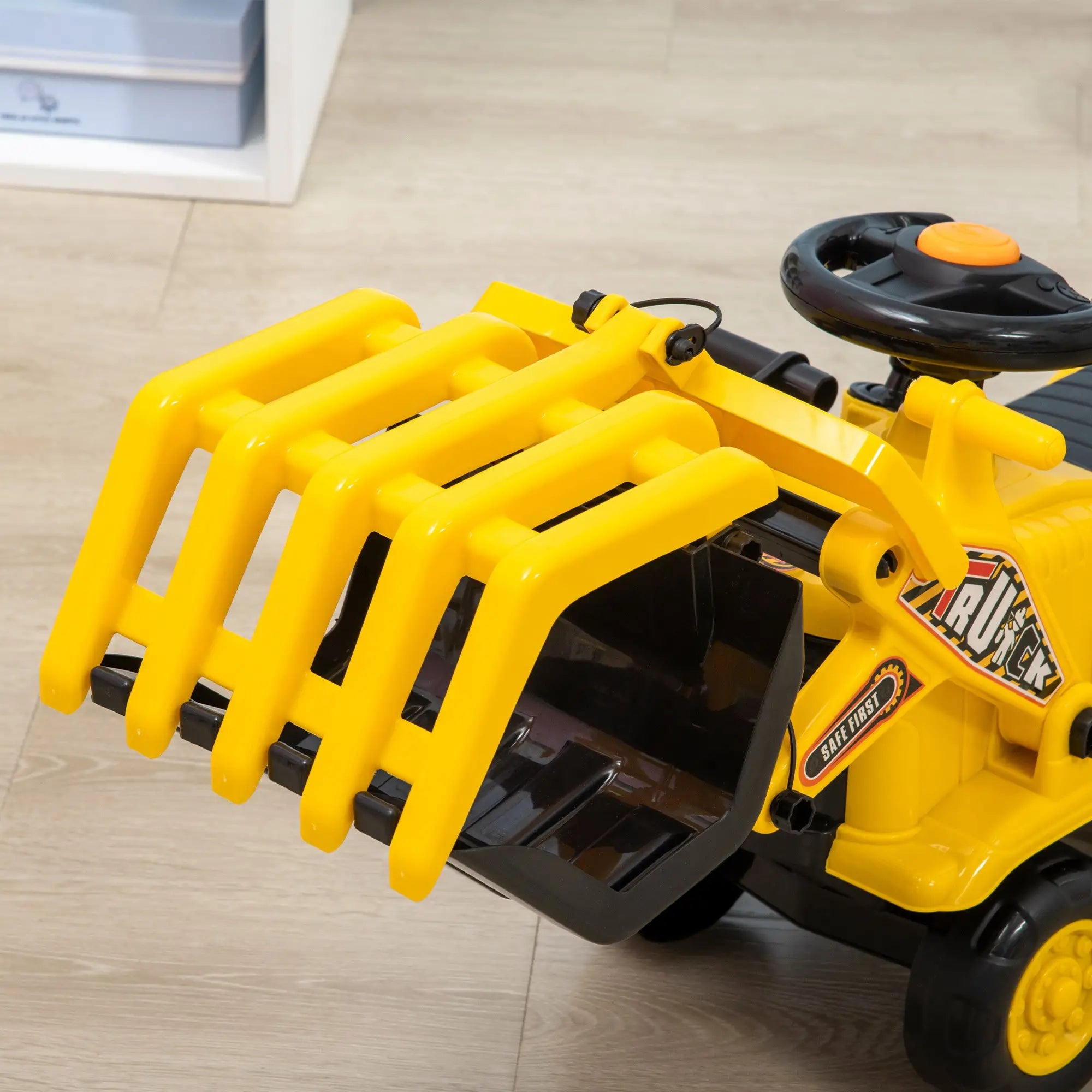Ride On Excavator Toy, Realistic Sound, 32.7