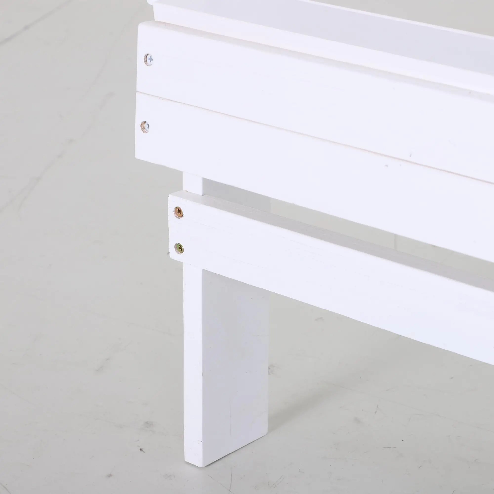 Classic Adirondack Chair, Garden Deck Chair with Cup Holder, White Patio Chairs at Gallery Canada