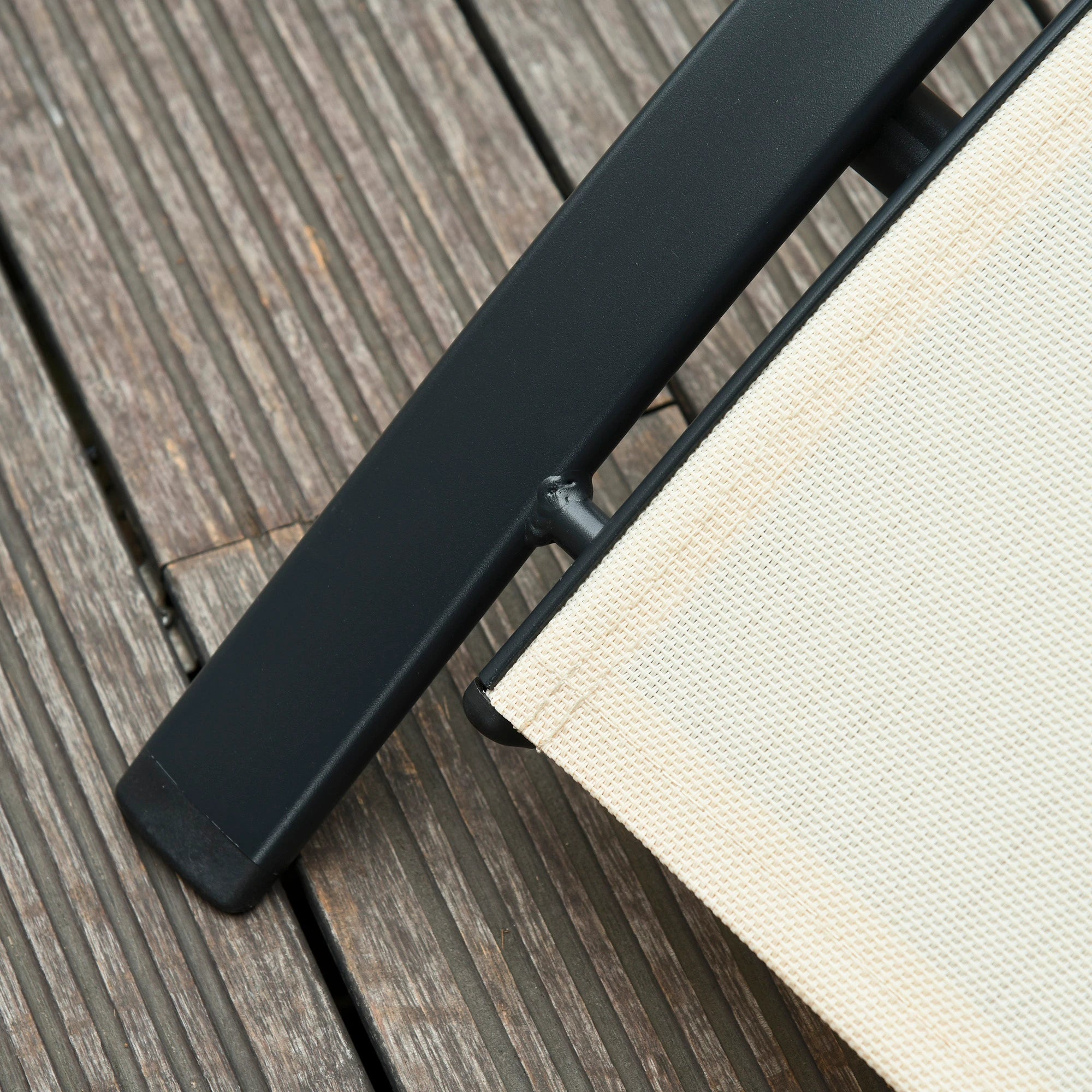 Aluminum Reclining Lounge Chair, 5-Level Adjustable Backrest, Beige Lounger Chairs at Gallery Canada