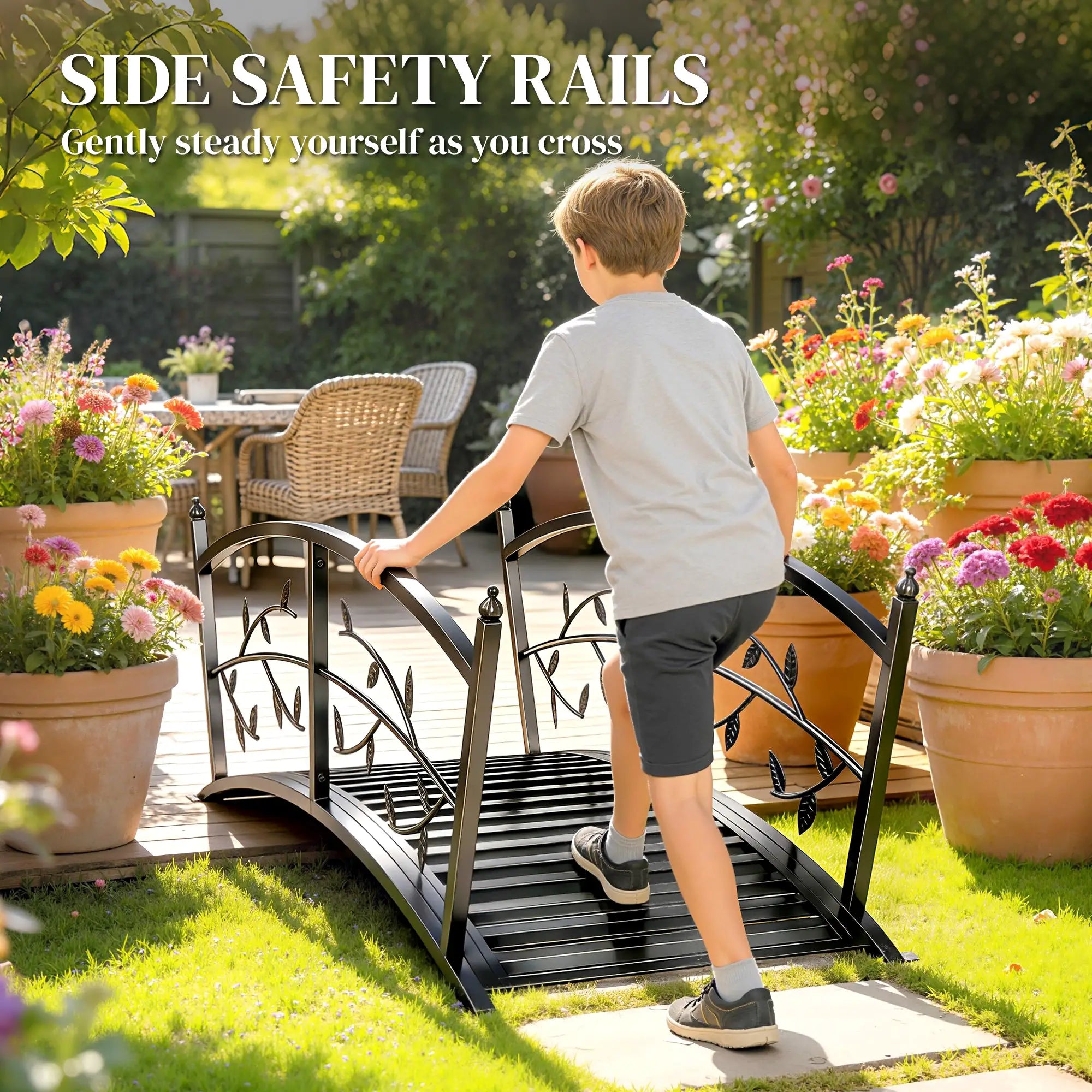 4 FT Metal Garden Bridge, Safety Railings, Outdoor Pond, Arch Footbridge Garden Decor at Gallery Canada