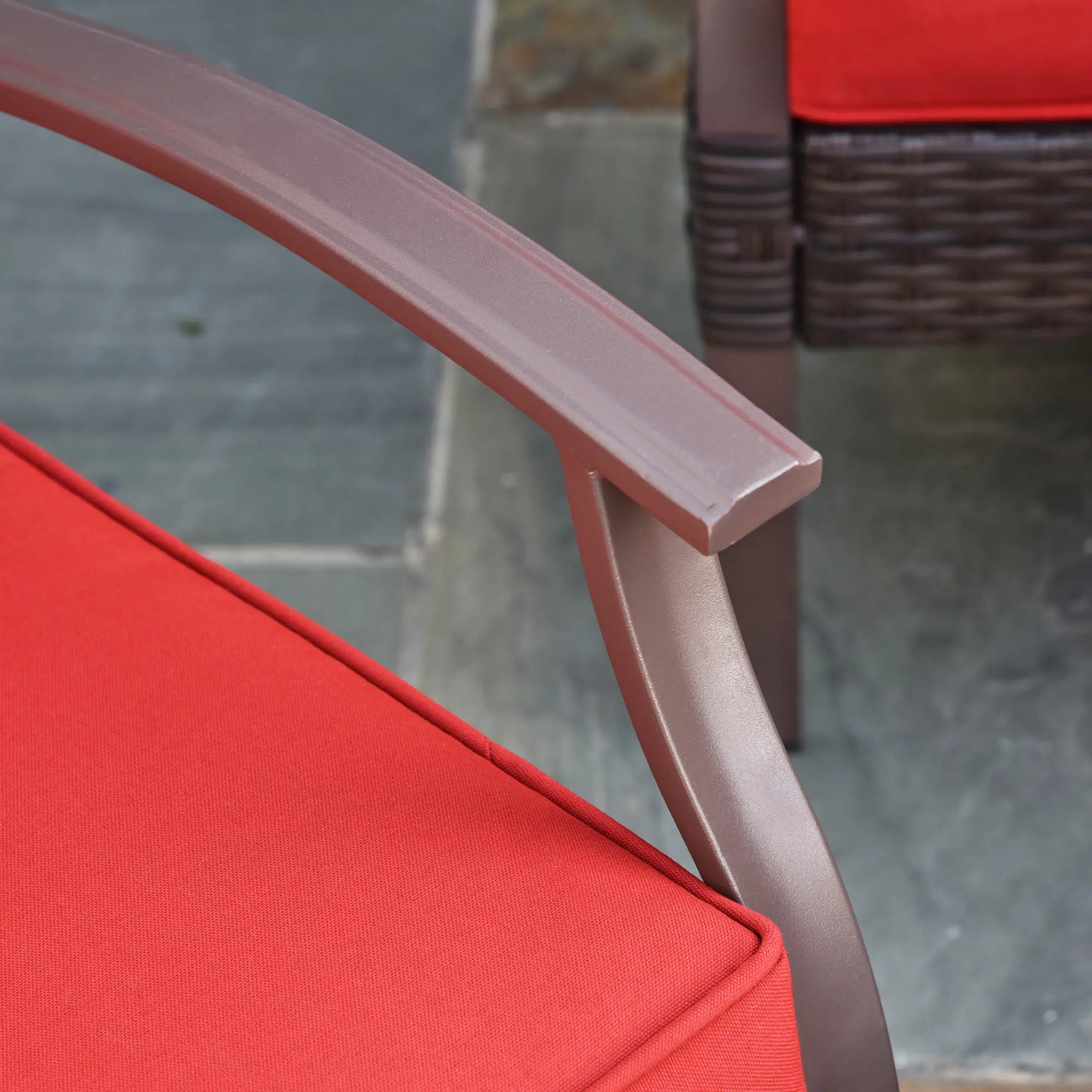 4 PCS PE Rattan Wicker Sofa Set, Outdoor Conversation Furniture, Two Tier Tea Table, Cushions, Red Patio Furniture Sets at Gallery Canada