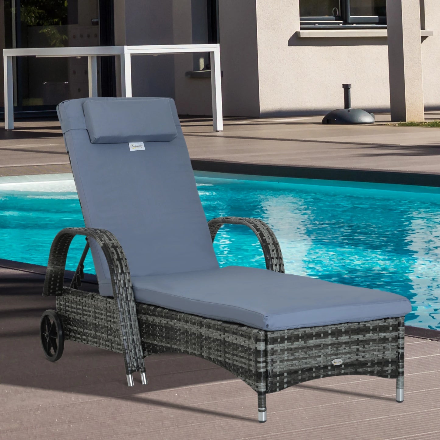 Wicker Chaise Lounge, Outdoor PE Rattan Sun Lounger, Adjustable Backrest, Cushion, Wheels, Mixed Grey, Grey Chaise Loungers at Gallery Canada
