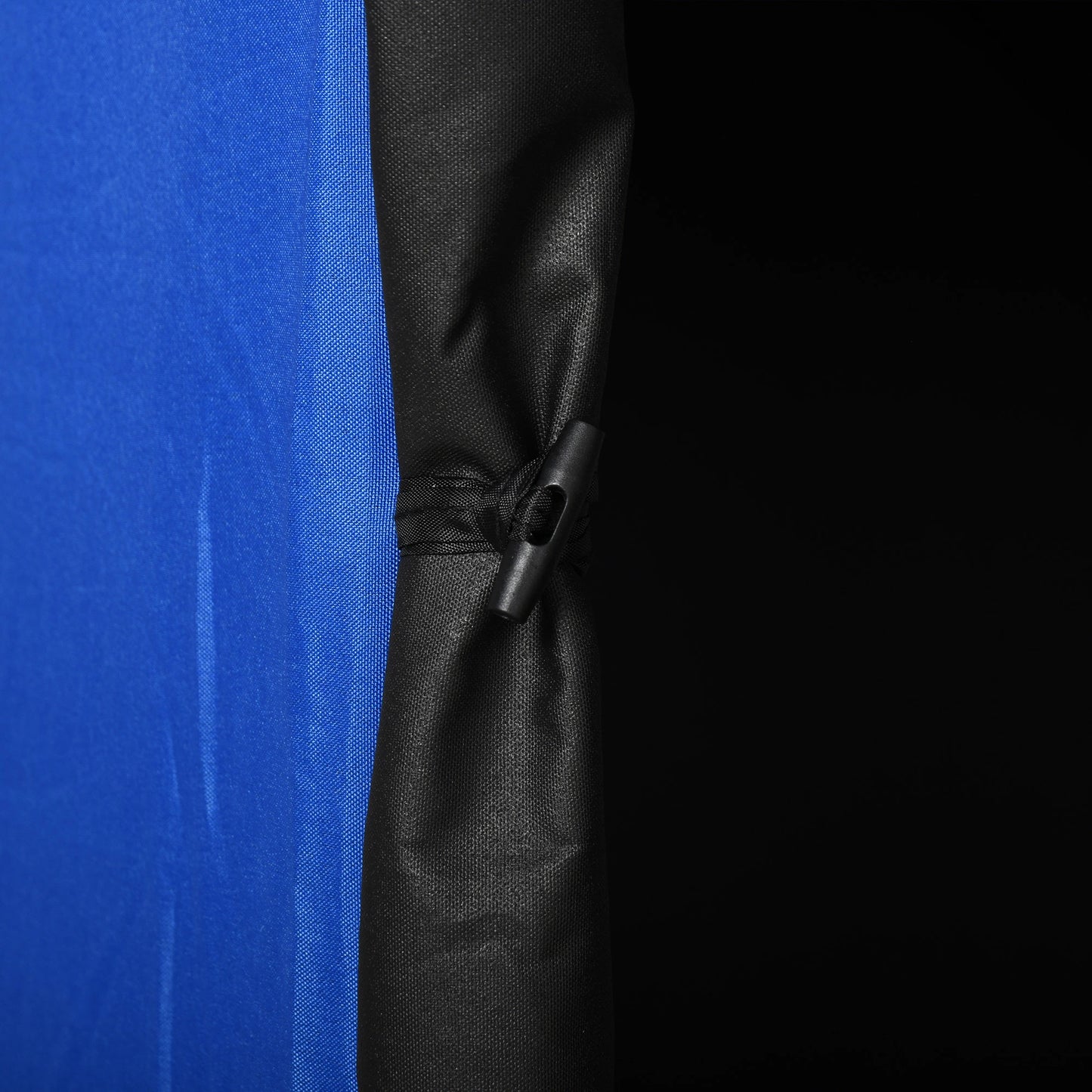 2-4 Person Pop-Up Ice Fishing Tent, Windproof Windows, Carrying Bag, Blue Ice Fishing Tents at Gallery Canada