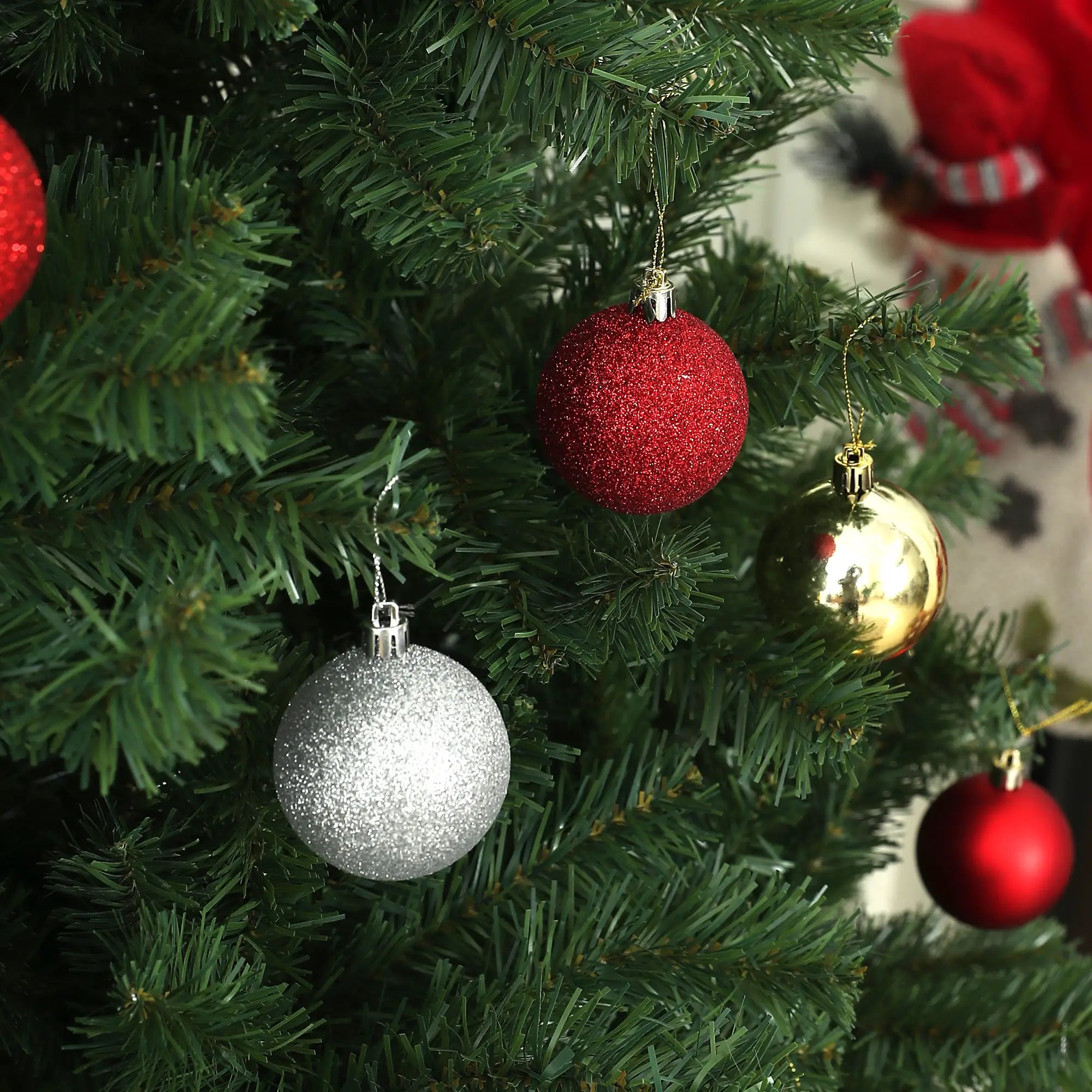 9ft Artificial Christmas Tree, 2132 Branch Tips, Auto Open, Steel Base, Green Artificial Christmas Trees at Gallery Canada