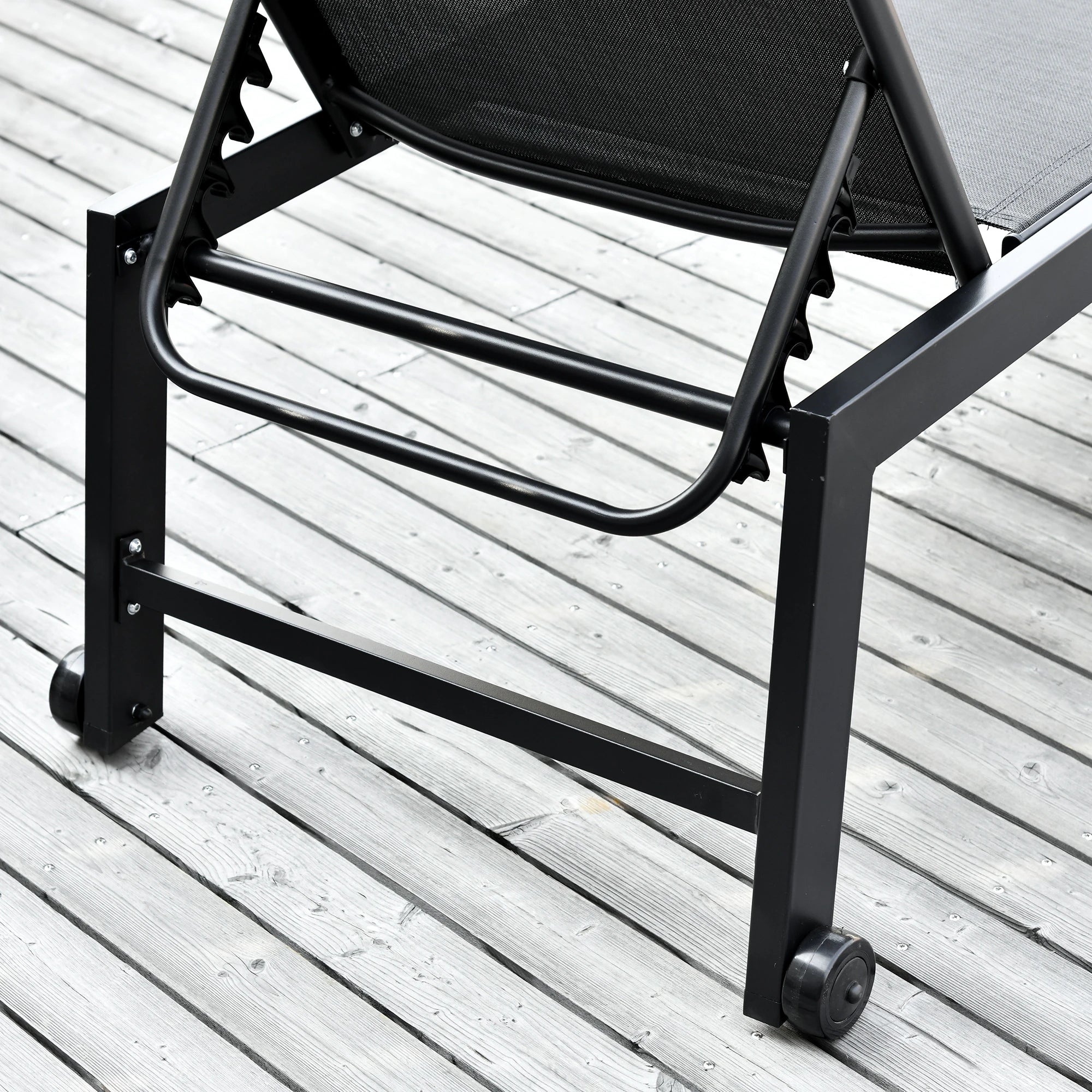 Outdoor Lounge Chair, 5-Position Reclining Backrest, 2 Wheels, Black Lounger Chairs at Gallery Canada