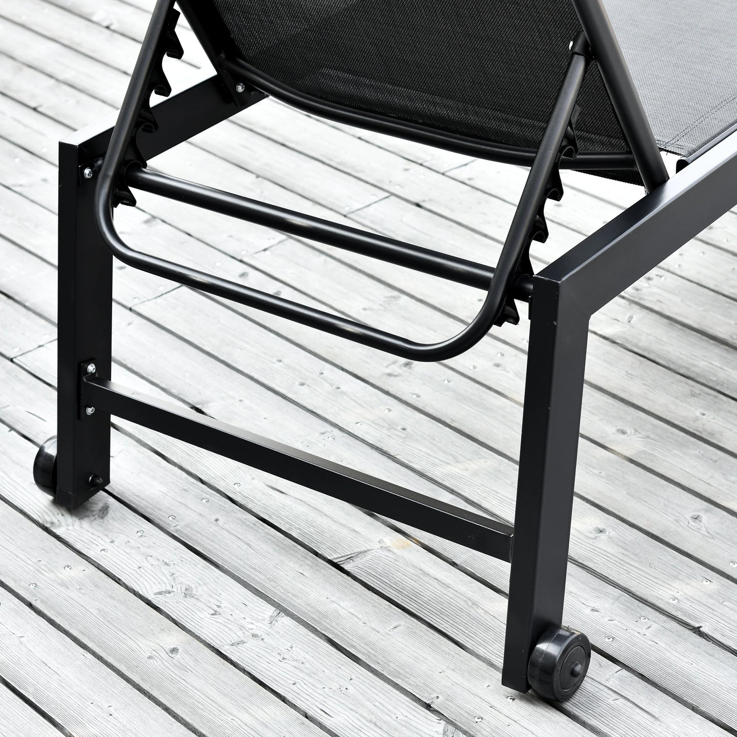 Outdoor Lounge Chair, 5-Position Reclining Backrest, 2 Wheels, Black Lounger Chairs at Gallery Canada