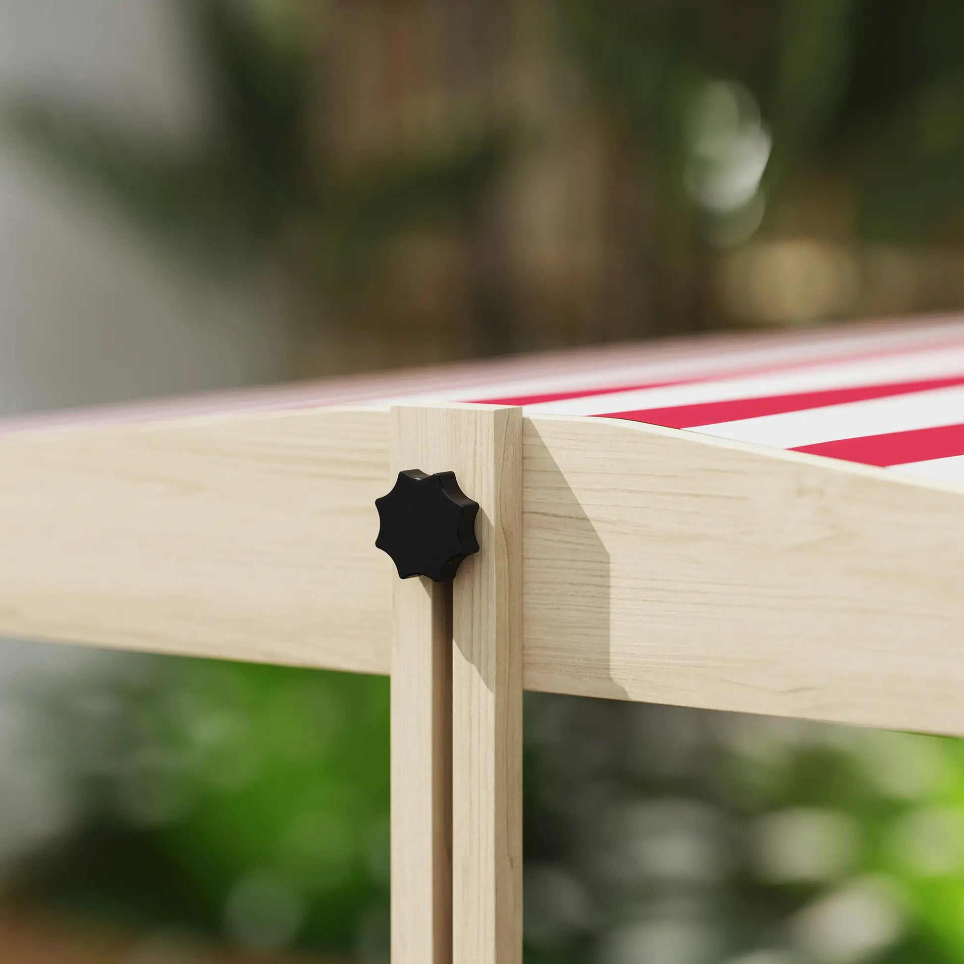 Kids Sandbox with Cover, Wooden Sand Box with Seat, Storage, 3-7 Years, Natural Wood Sandboxes & Accessories at Gallery Canada