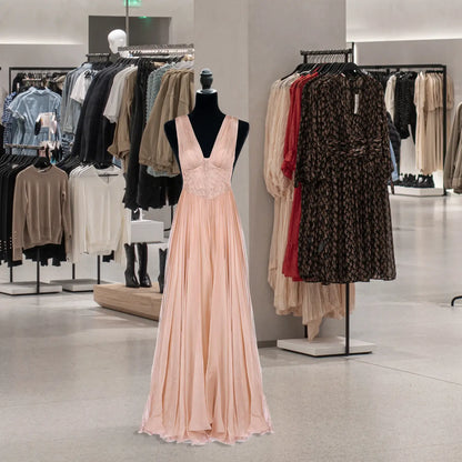 Female Mannequin Dress Form Torso, Dressmaker Stand, White Dress Form & Mannequins at Gallery Canada