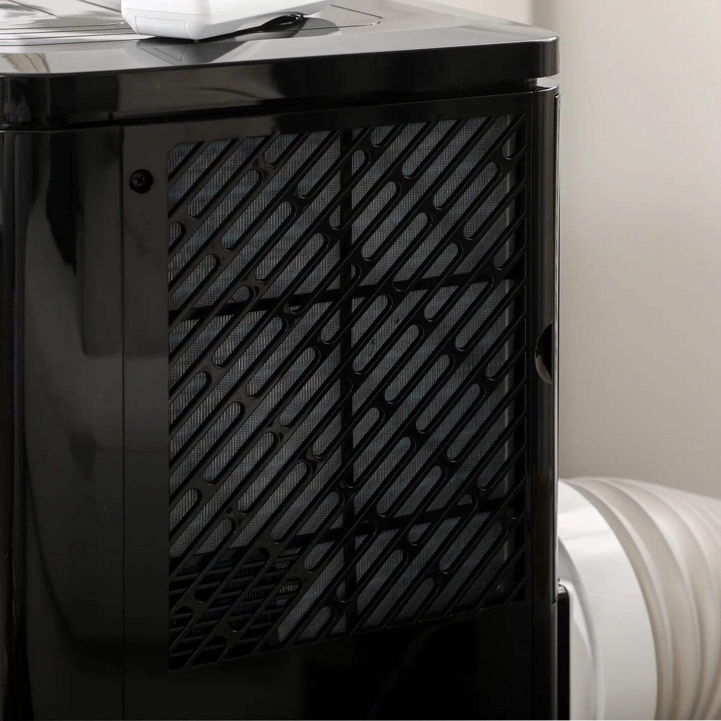 8000 BTU Portable AC, Dehumidifier, Remote, 24H Timer, Black Air Conditioner at Gallery Canada