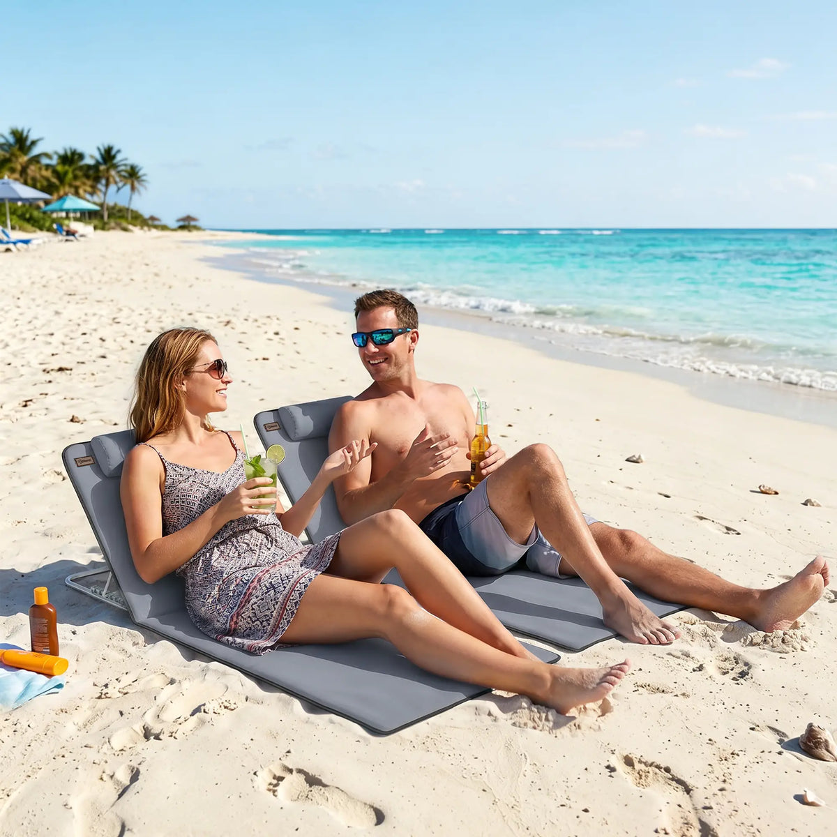 2 Pieces Beach Lounge Chair, Outdoor Folding Chaise, Grey Lounger Chairs at Gallery Canada