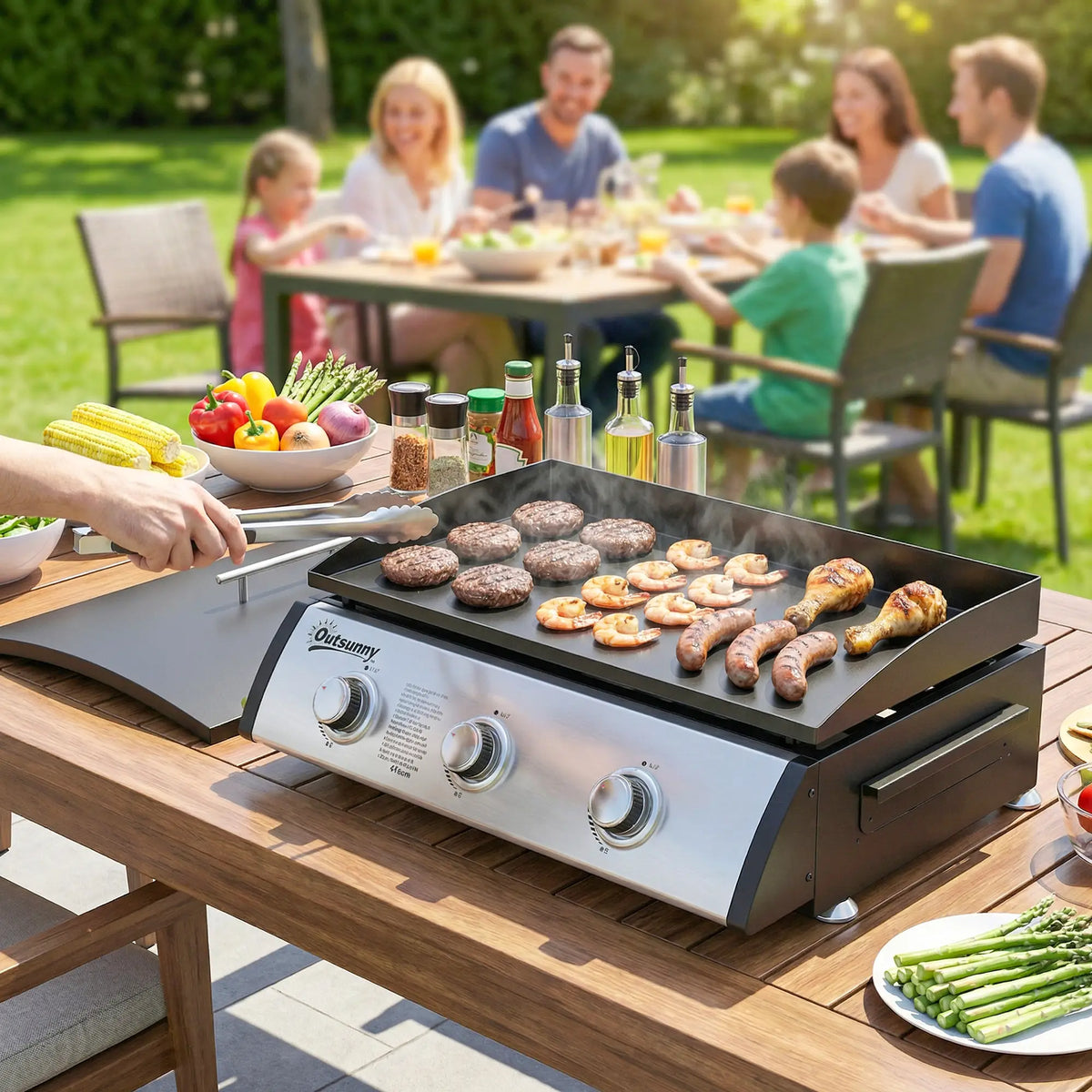 Propane Gas Grill, 3 Burners 8530 BTU, Black Propane Gas Grills at Gallery Canada