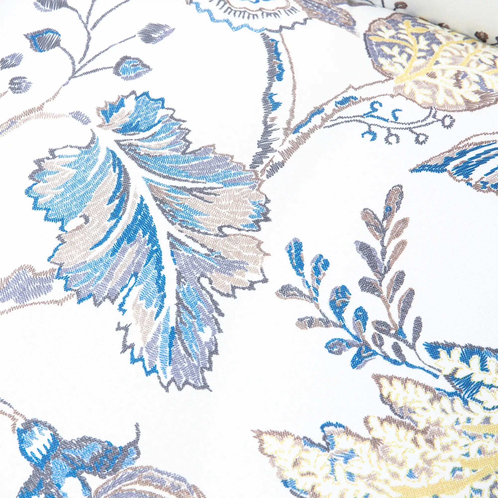 Modern Accent Chairs with Cushioned Seat, Upholstered Linen-Feel Armchair for Bedroom, Living Room, Multicolored Accent Chairs at Gallery Canada