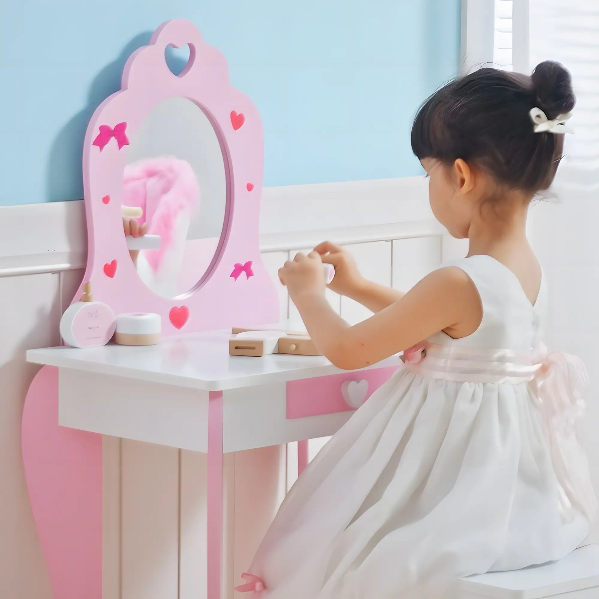 Kids Vanity Table Chair Set, Dressing Set with Mirror Drawer, 3-6 Years, Pink Kids Bedroom Furniture at Gallery Canada
