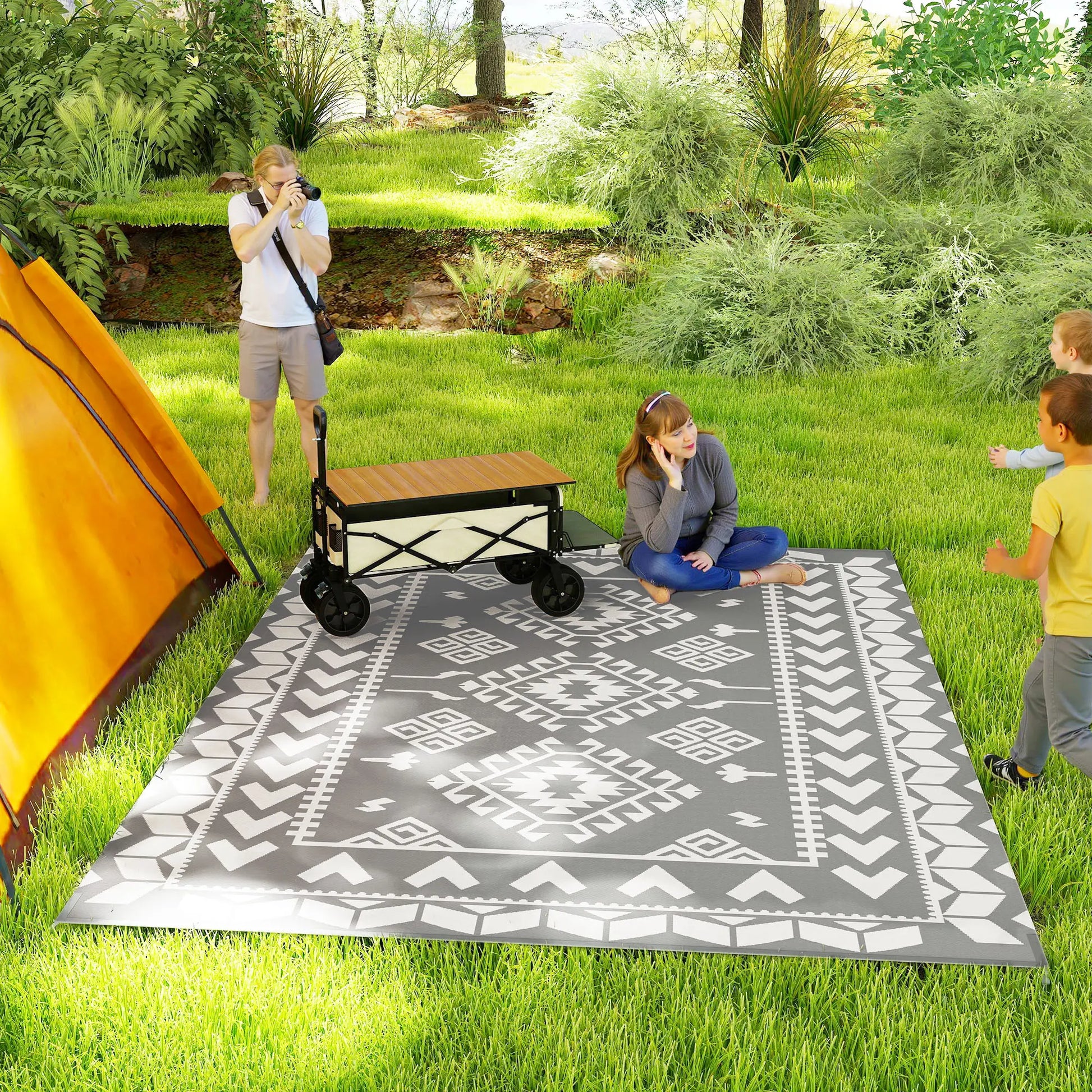 9' x 12' Outdoor RV Rug, Reversible Patio Mat, White and Grey Garden Decor at Gallery Canada