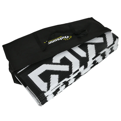 Reversible Outdoor Rug, Waterproof, 9' x 18', Chain, Black and White Outdoor Reversible Rugs at Gallery Canada