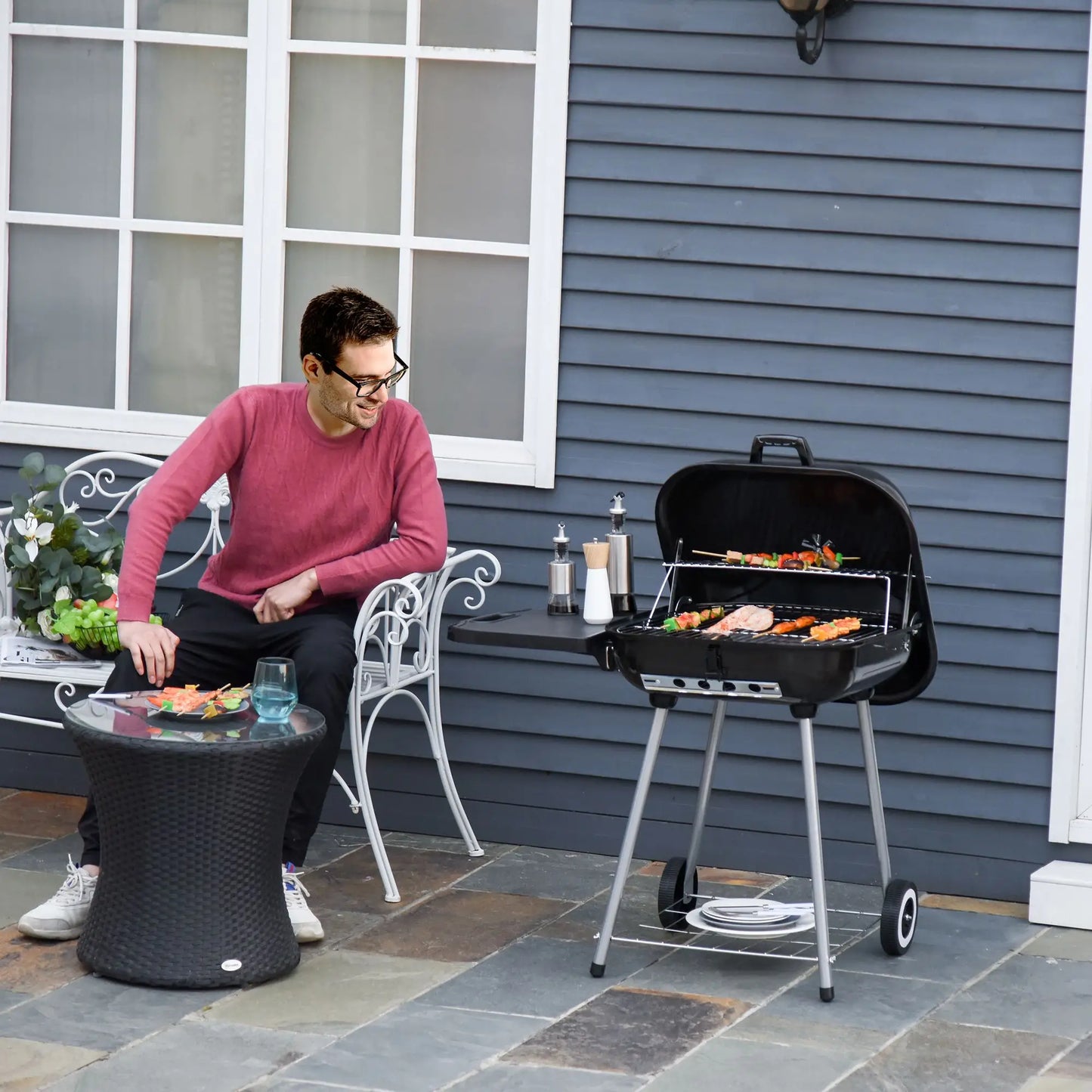 Charcoal BBQ Grill With Warming Rack, Portable Barbecue Smoker, 89 x 60 x 83 cm, Black Charcoal BBQ Grils at Gallery Canada