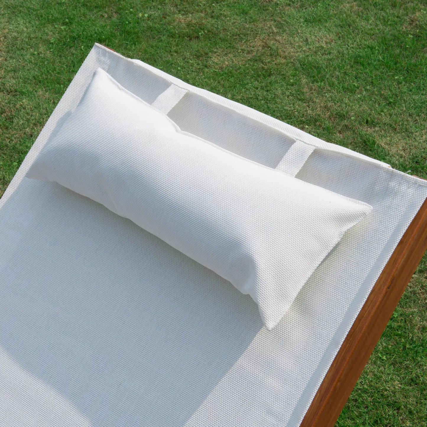 Outdoor Wood Sling Chaise Lounge, Garden Mesh Lounger, Cream Lounger Chairs at Gallery Canada