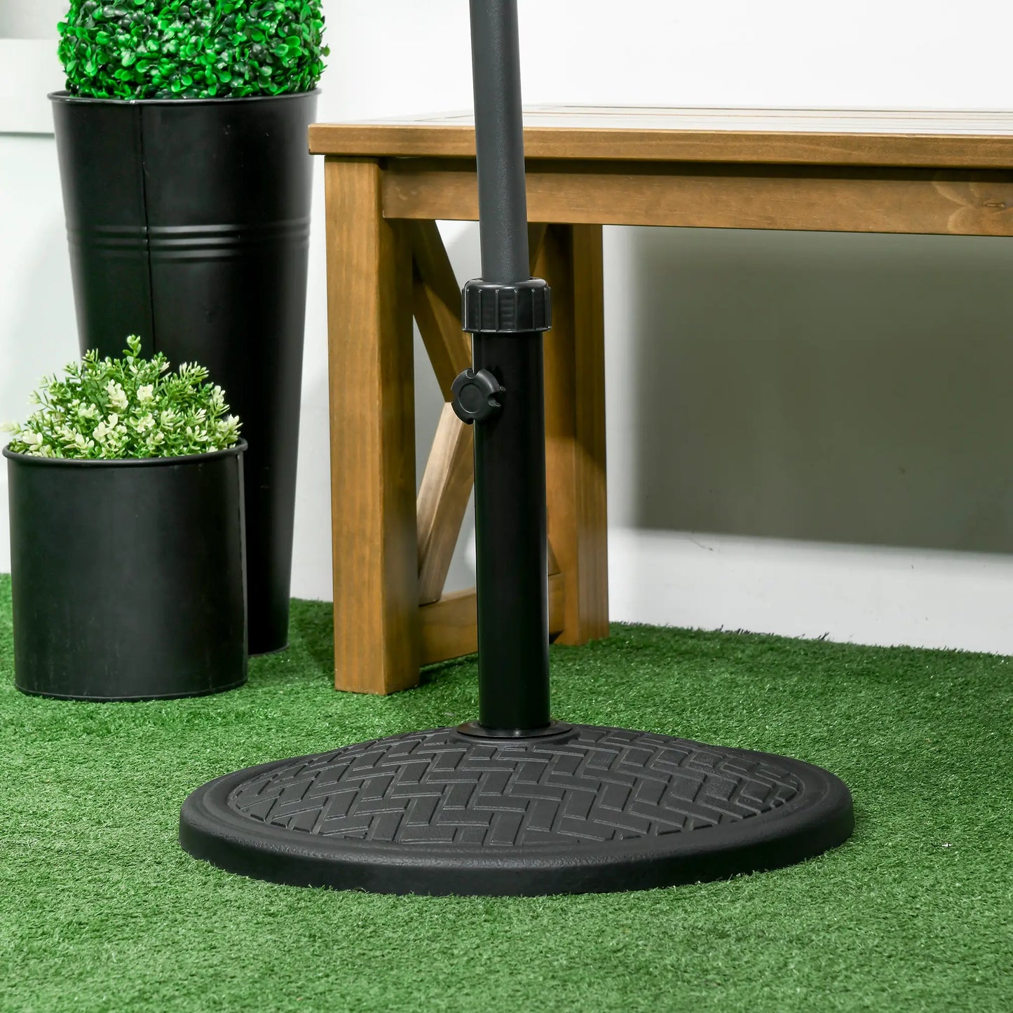 31lbs Concrete Umbrella Base, Round Outdoor Stand, Black Umbrella Bases at Gallery Canada