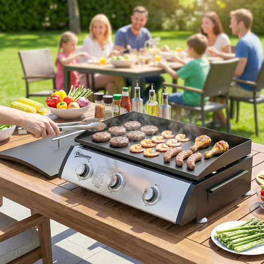 Propane Gas Grill, 3 Burners 8530 BTU, Black Propane Gas Grills Black, Silver at Gallery Canada