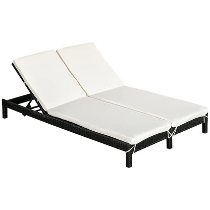 Wicker Double Chaise Lounge, Outdoor Recliner, Rattan Patio Sunbed, Adjustable Backrest, Cream White Chaise Loungers at Gallery Canada