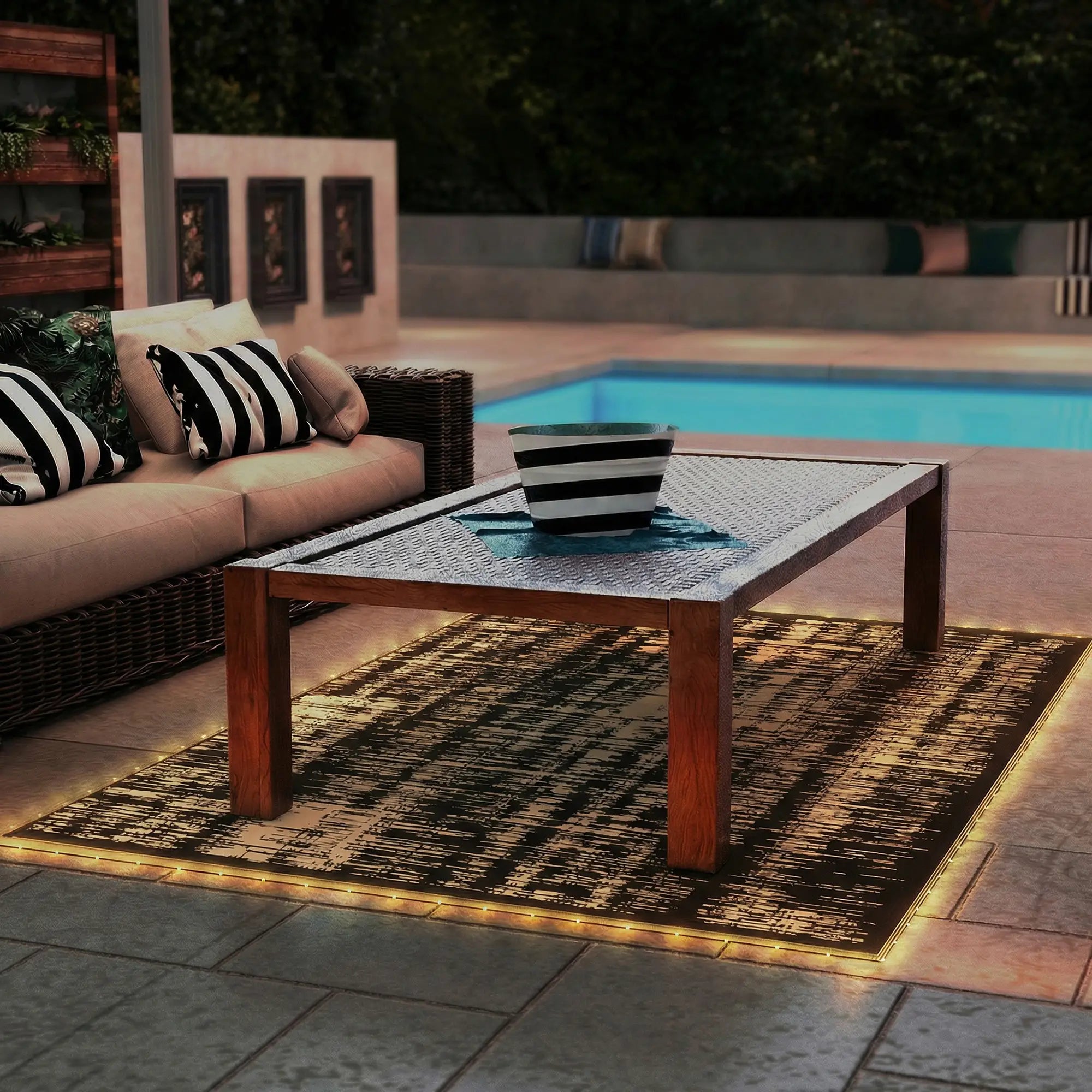 Waterproof Outdoor Camping Rug With LED Lights, 12' x 9' Outdoor Reversible Rugs at Gallery Canada