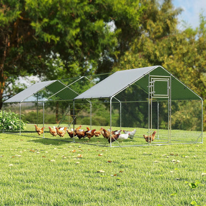 Large Metal Chicken Run With Waterproof Cover, Feeding Door, Perch Chicken Coops at Gallery Canada