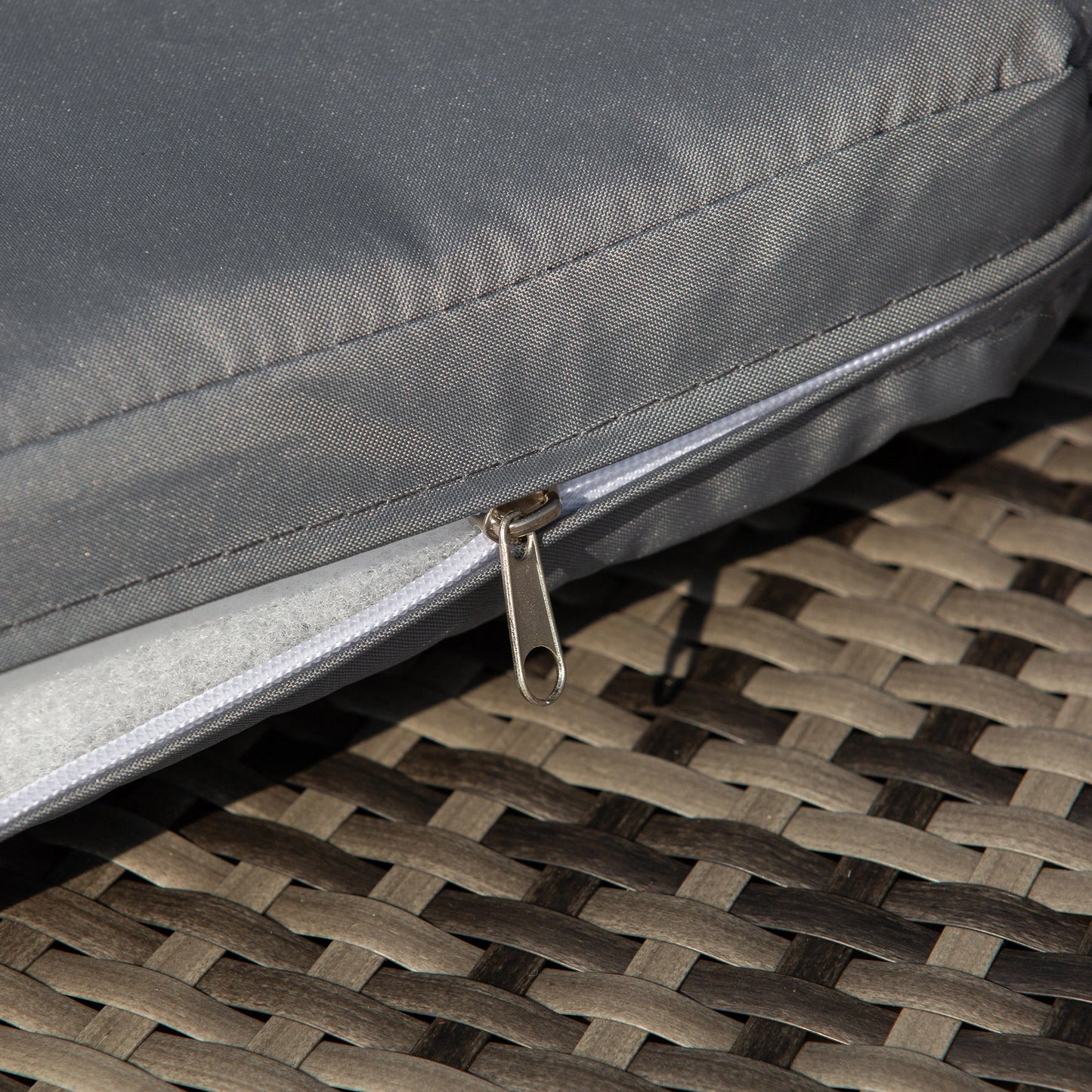 Outdoor Daybed with Canopy, PE Rattan Round Sofa, Patio Set with Cushions, Grey Daybeds at Gallery Canada