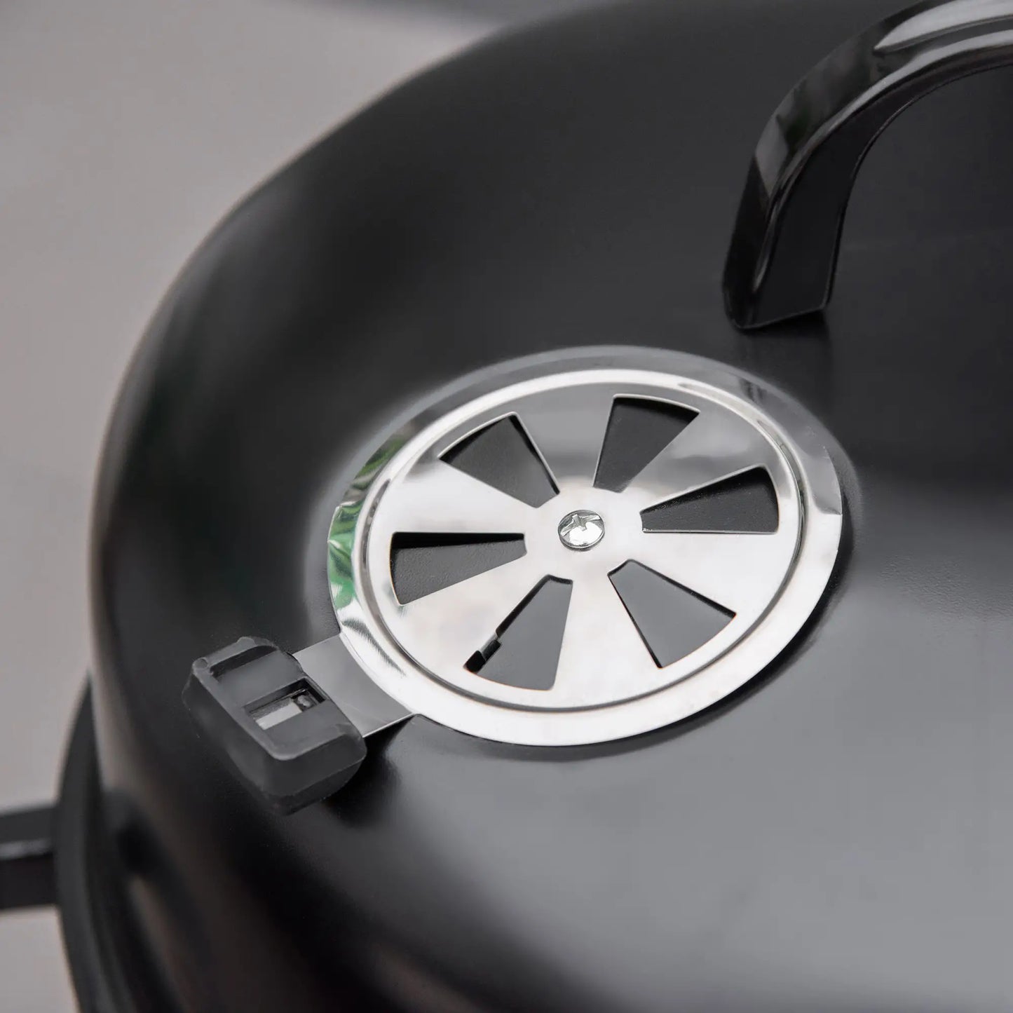 3-In-1 Vertical Charcoal BBQ Smoker, 16" Round Grill With Thermometer, Black Charcoal BBQ Grils at Gallery Canada