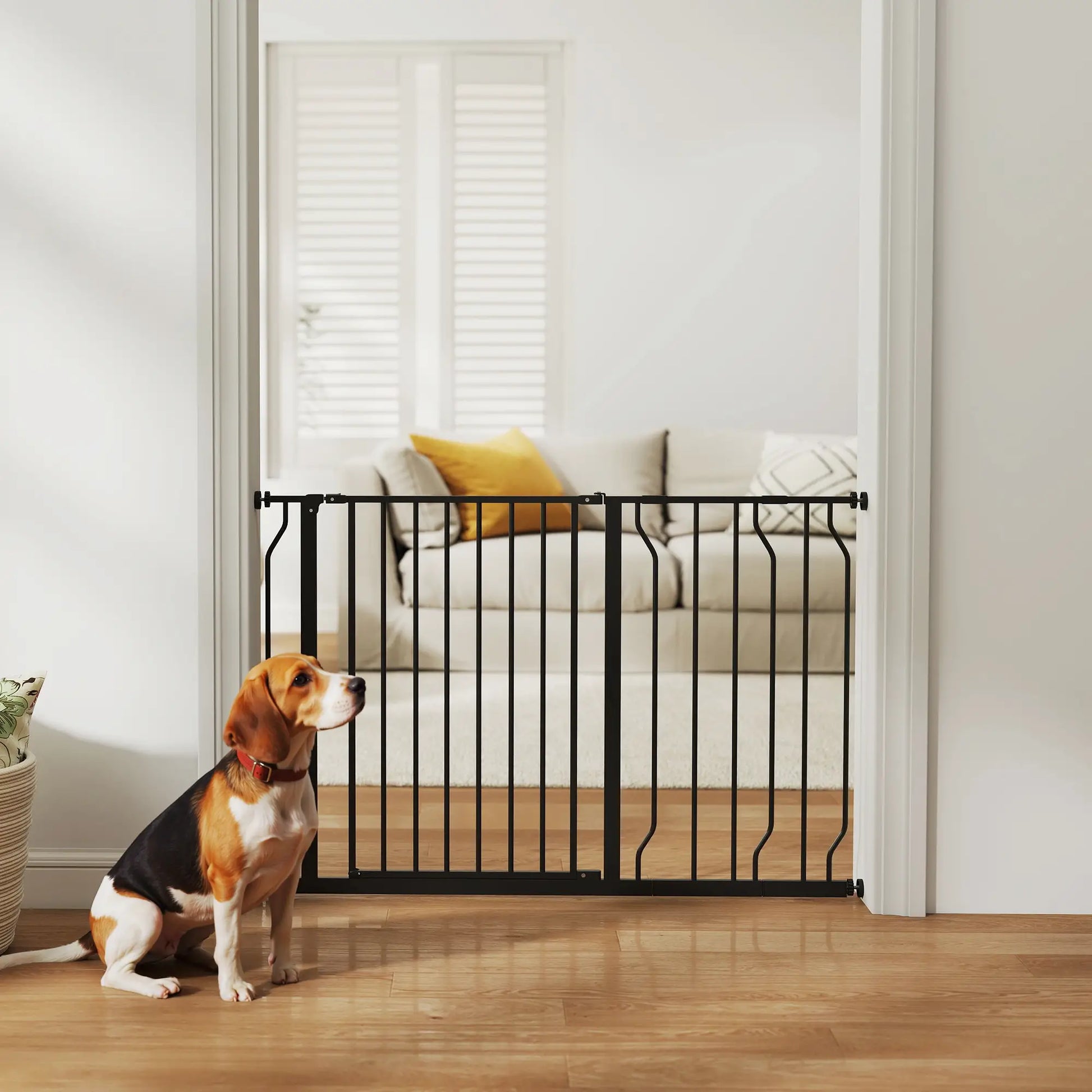30"-45" Easy Install Pet Gate, Extra Wide, Black Houses, Kennels & Pens at Gallery Canada