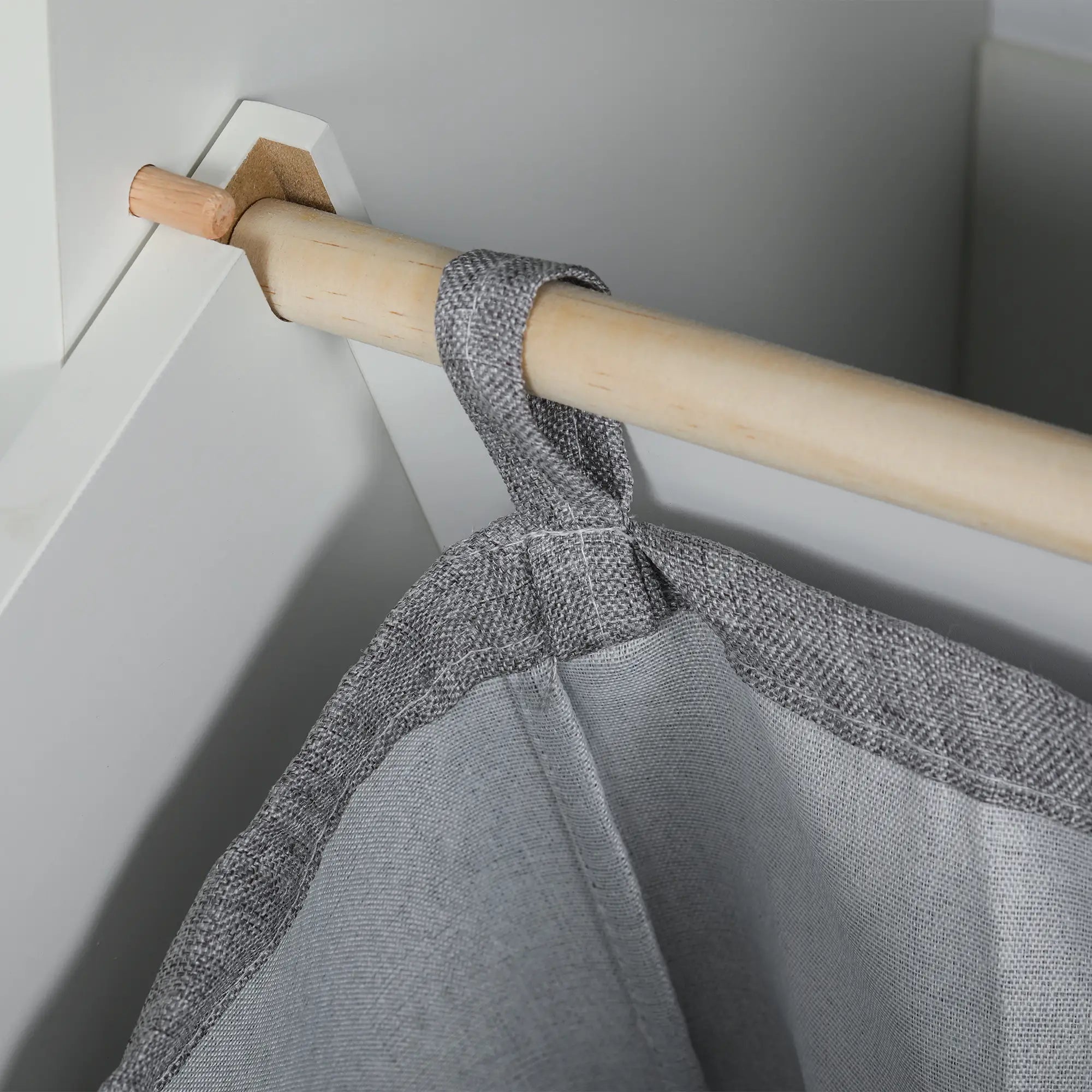 Laundry Cabinet, Removable Basket, Drawer, Tilt-Out Hamper, White Bathroom Cabinets at Gallery Canada