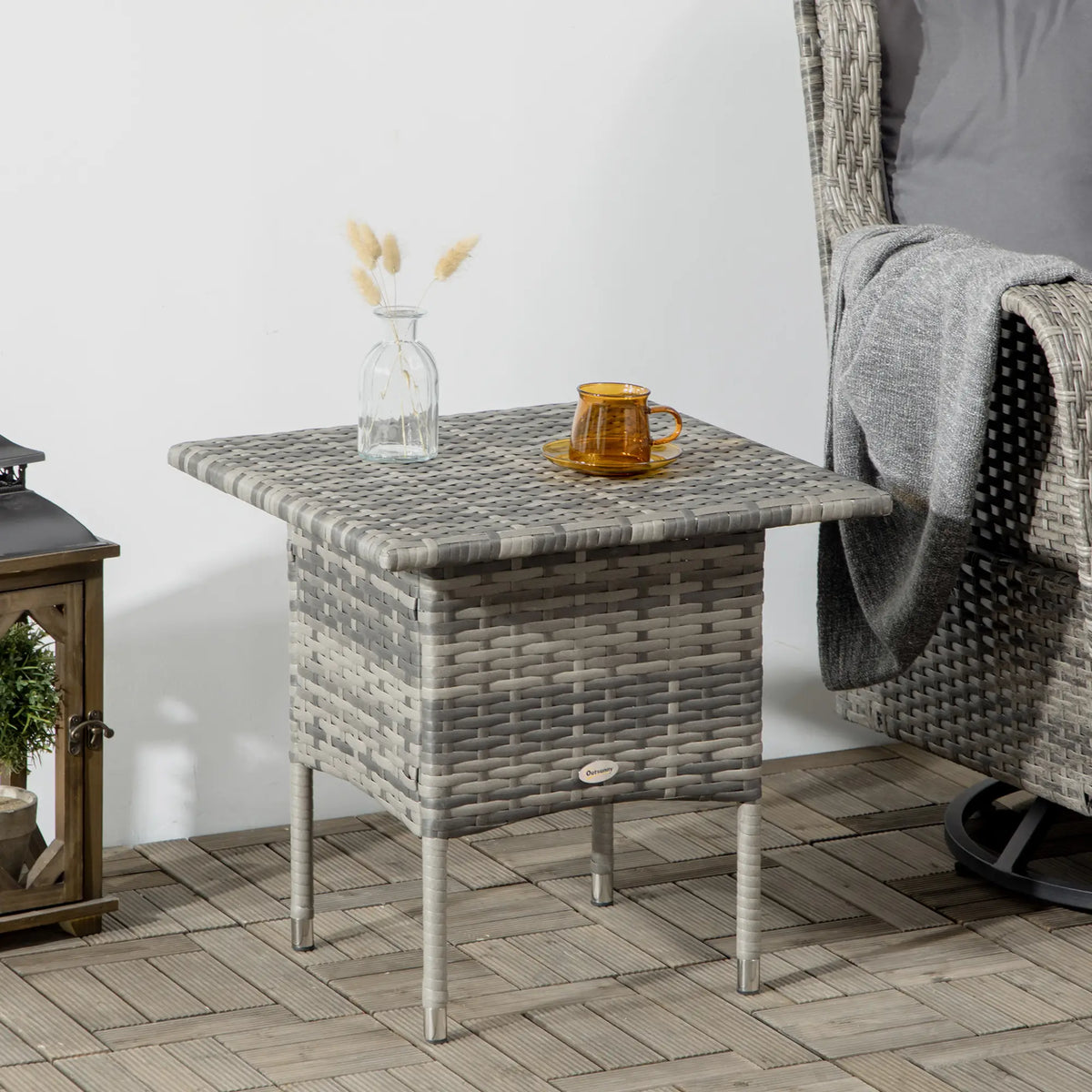 20" Patio Wicker Coffee Table, Mixed Grey, Grey Patio Side Tables at Gallery Canada