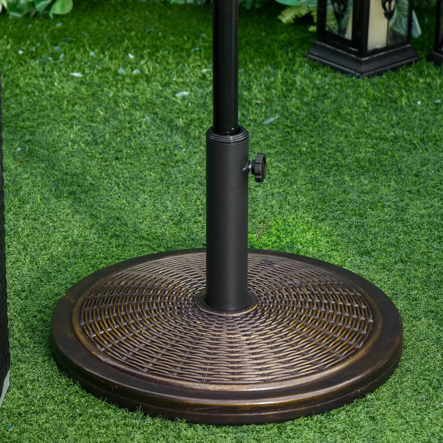 29LBS Offset Patio Umbrella Stand, Fits Φ1.4", Φ1.5", Φ1.9", Black Umbrella Bases at Gallery Canada