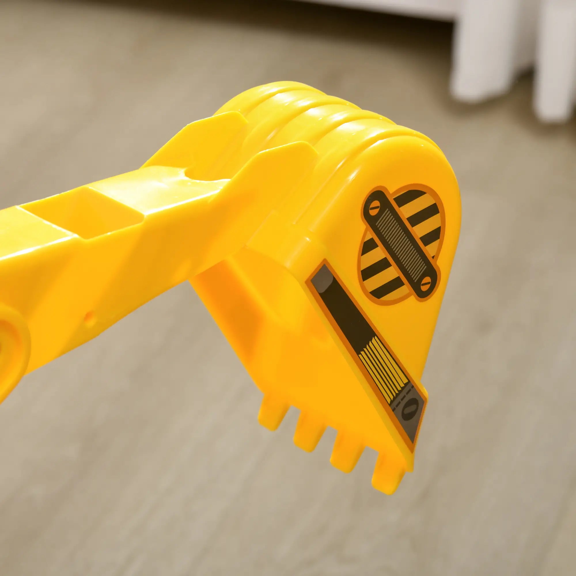 Kids Ride-On Excavator with Digger, Pretend Play Truck, Under Seat Storage Toy Excavators at Gallery Canada