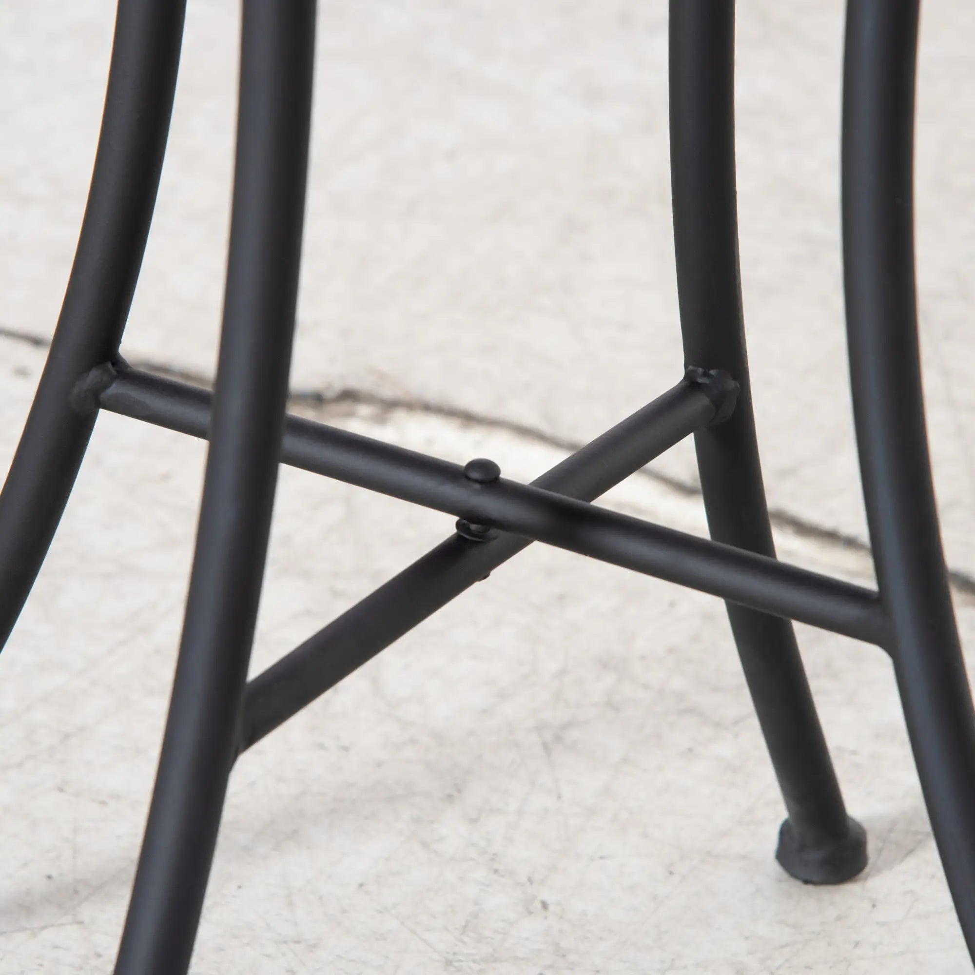 Round Mosaic Patio Table, Metal Frame, Outdoor Garden Furniture, Blue Patio Side Tables at Gallery Canada