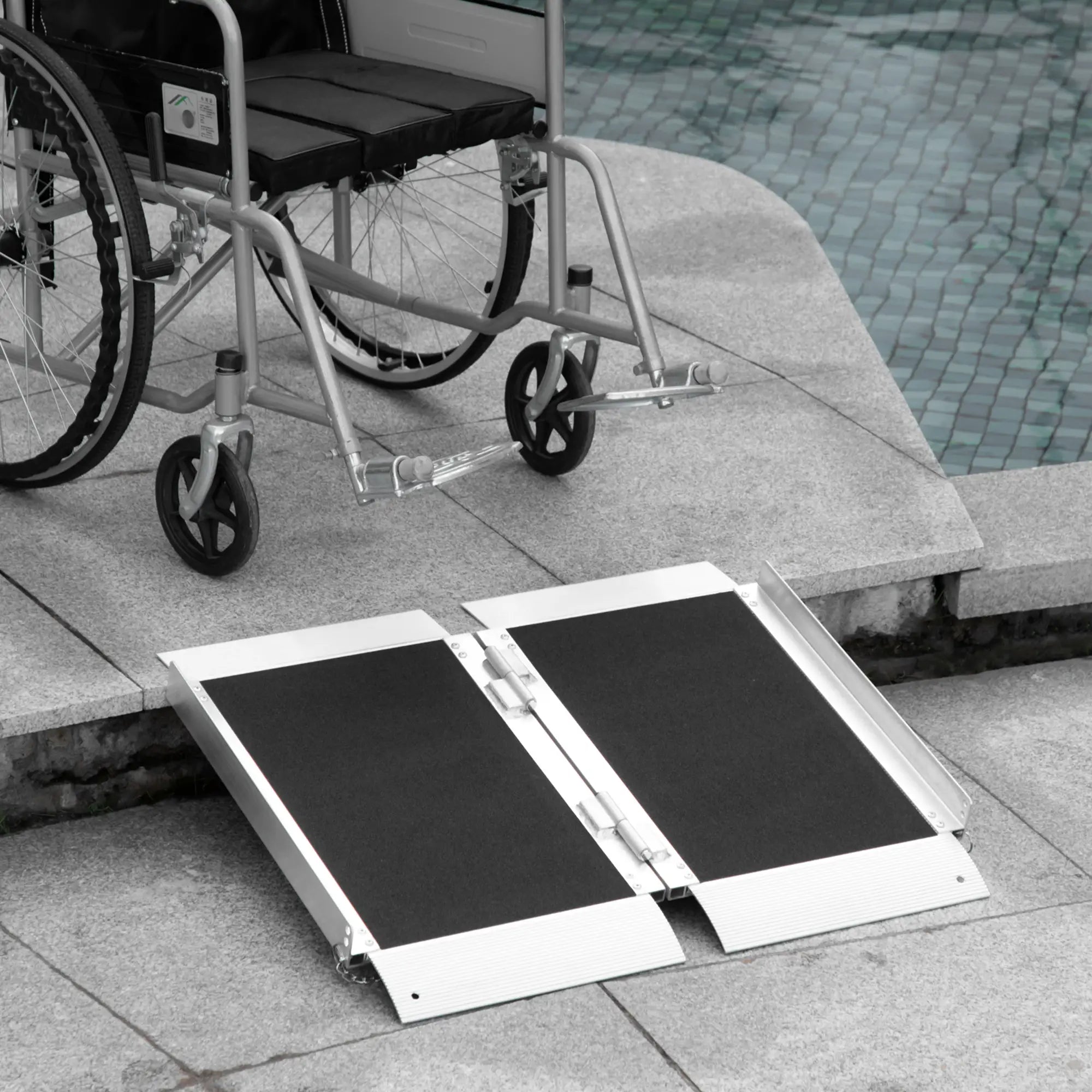 2' Portable Wheelchair Ramp, Aluminum, Single-Fold, Scooter Handle Knee Walker & Wheelchair Ramps at Gallery Canada