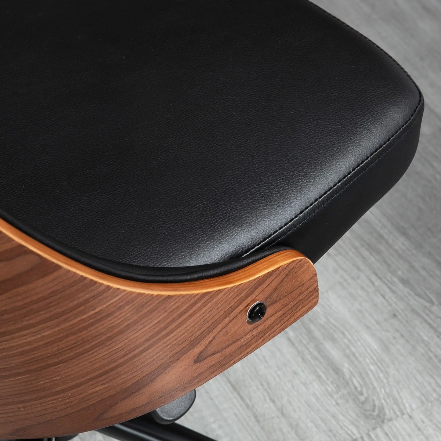 PU Leather Office Chair, 360 Swivel Wheels, Adjustable Height, Black Office Chairs at Gallery Canada