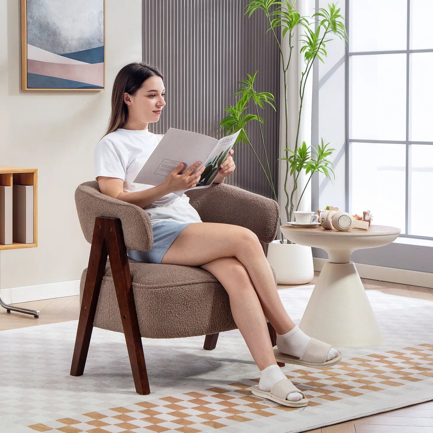 Sherpa Fleece Accent Chair, Upholstered Armchair, Light Brown Accent Chairs at Gallery Canada