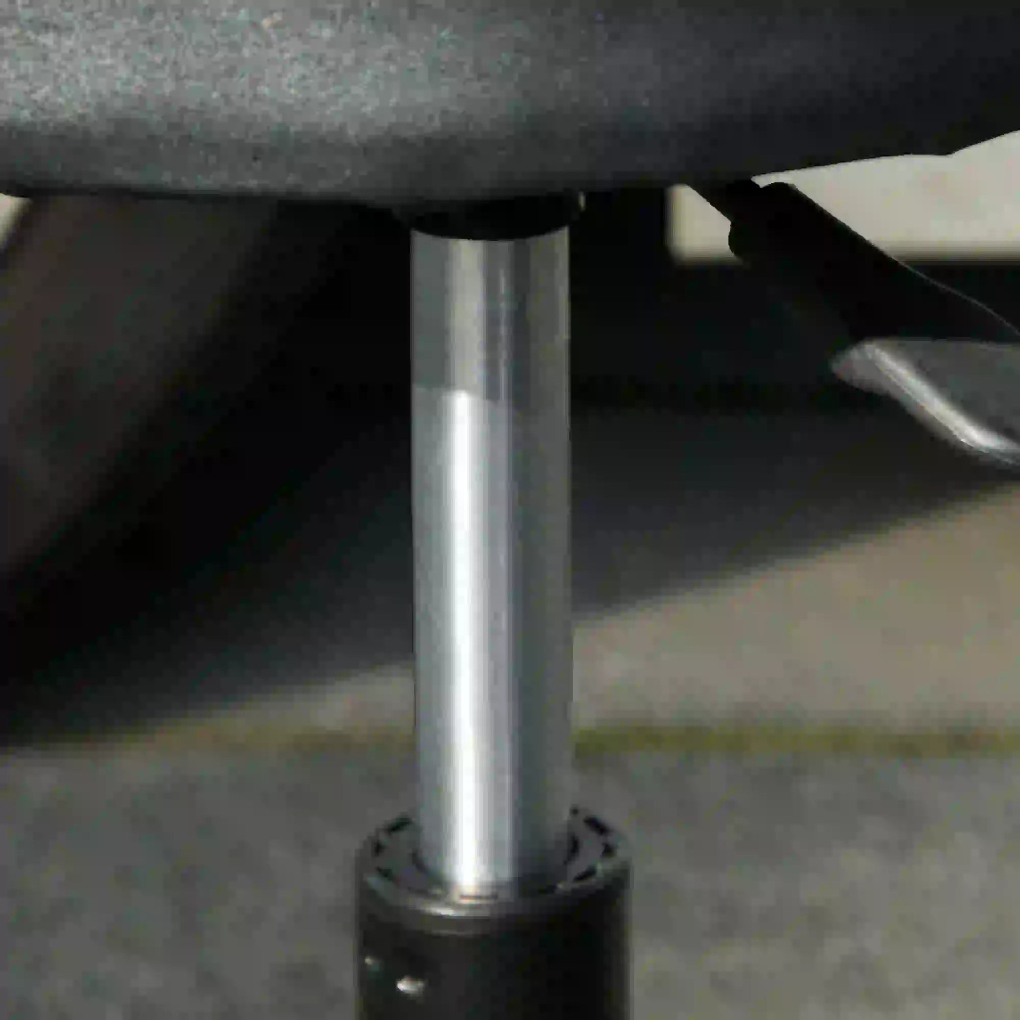 Adjustable Pneumatic Mechanic Stool, with Tool Tray, Wheels, Black Automotive at Gallery Canada