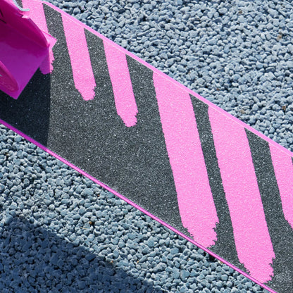 Kids Scooter, Light Up Wheels, Adjustable Handlebar, Rear Brake, Ages 3-8, Pink Scooters at Gallery Canada