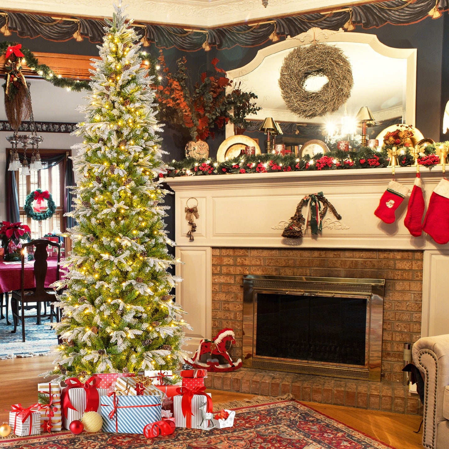 6/7.5/9 Feet Pre-Lit Artificial Christmas Tree Snow Flocked Hinged-9 FT, Green Christmas Tree at Gallery Canada