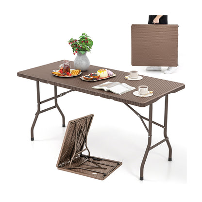 5FT Folding Picnic Table with Rattan Grain HDPE Tabletop and Sturdy Metal Fame, Coffee Patio Dining Tables at Gallery Canada